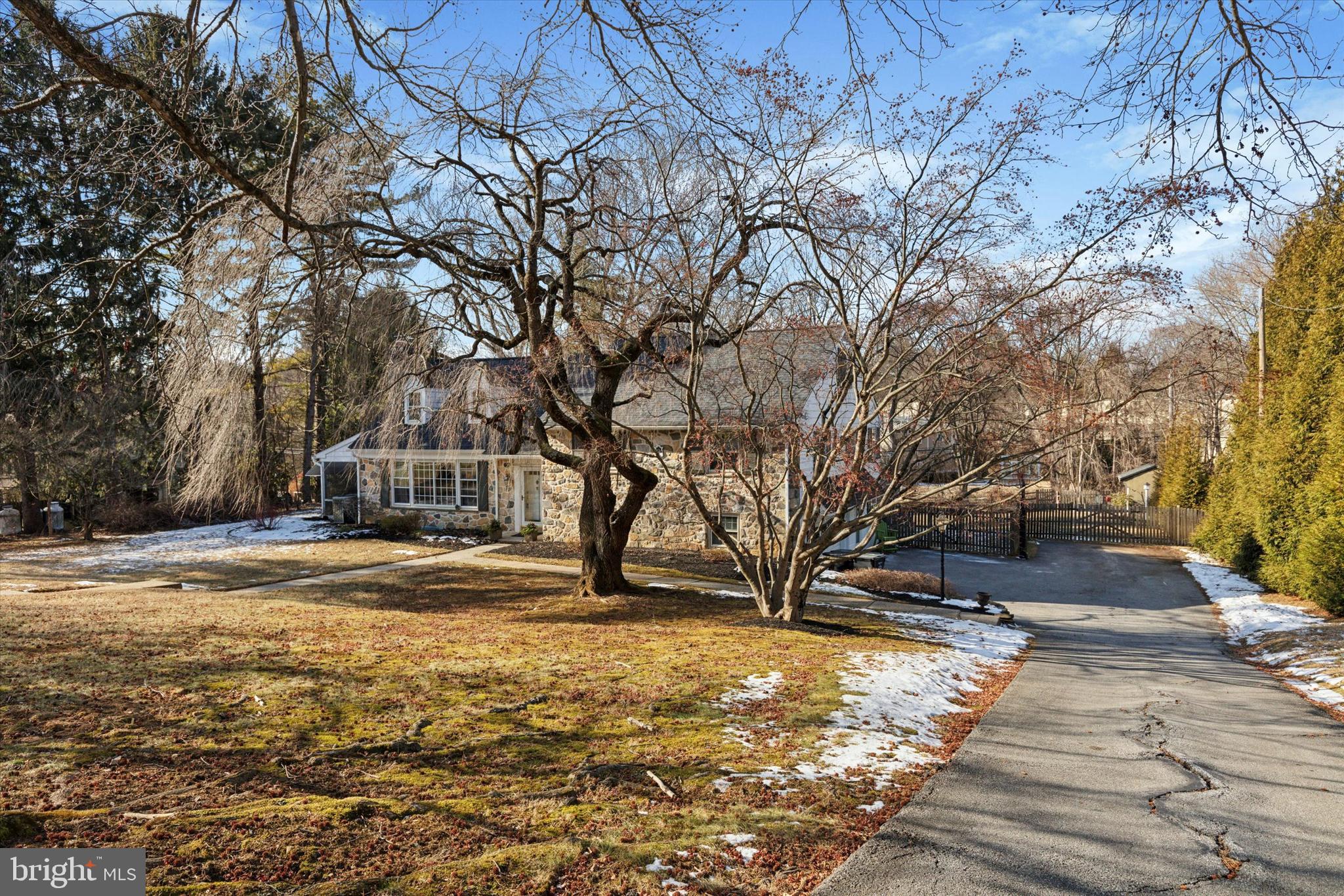 VALLEY FORGE ESTS - Residential