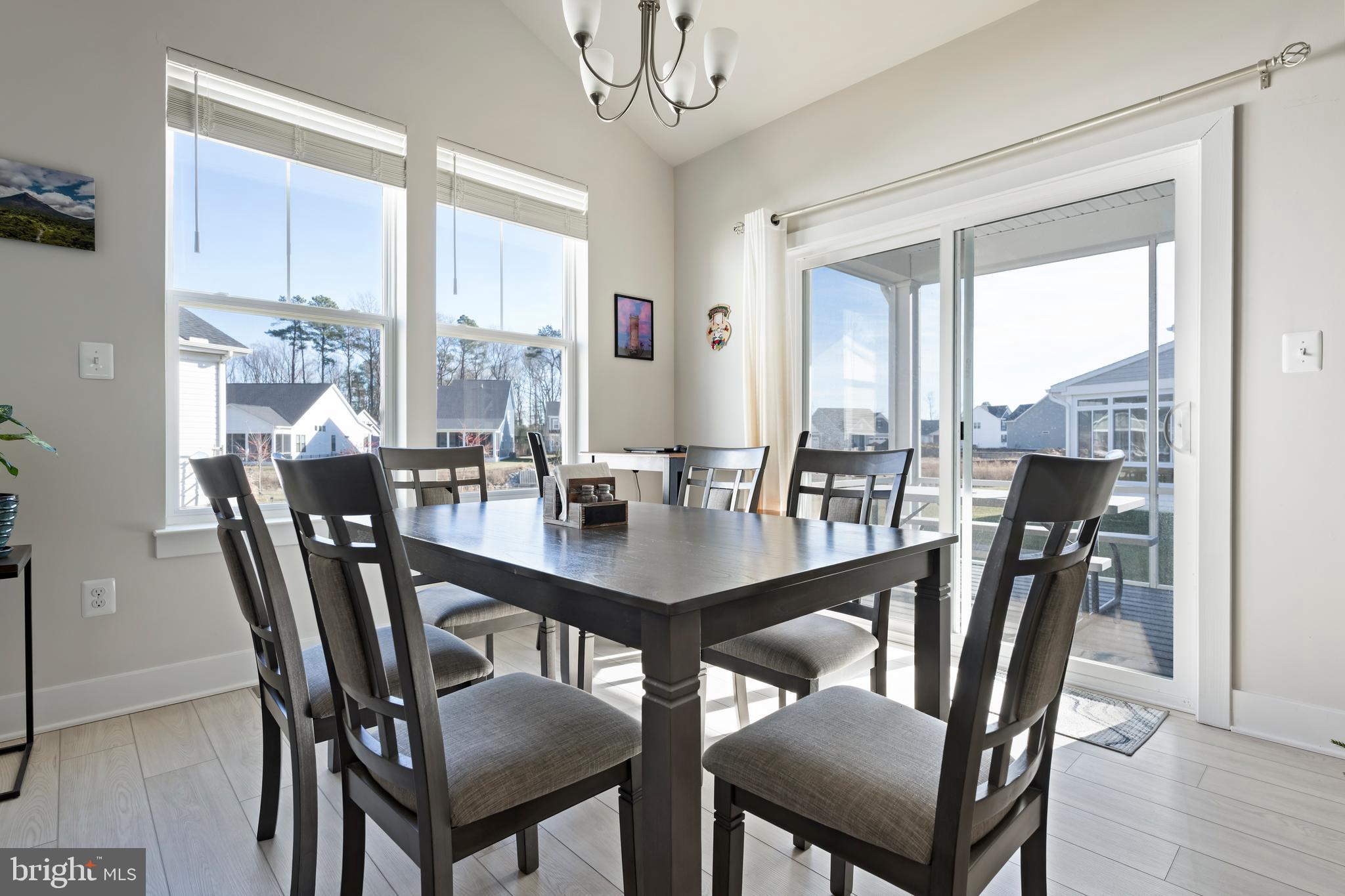 CHASE OAKS - Residential