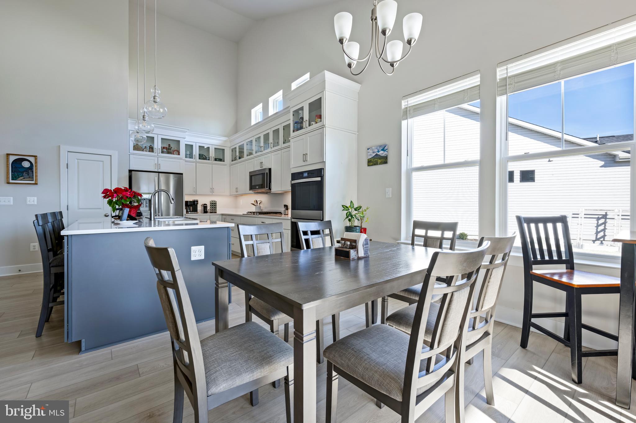 CHASE OAKS - Residential