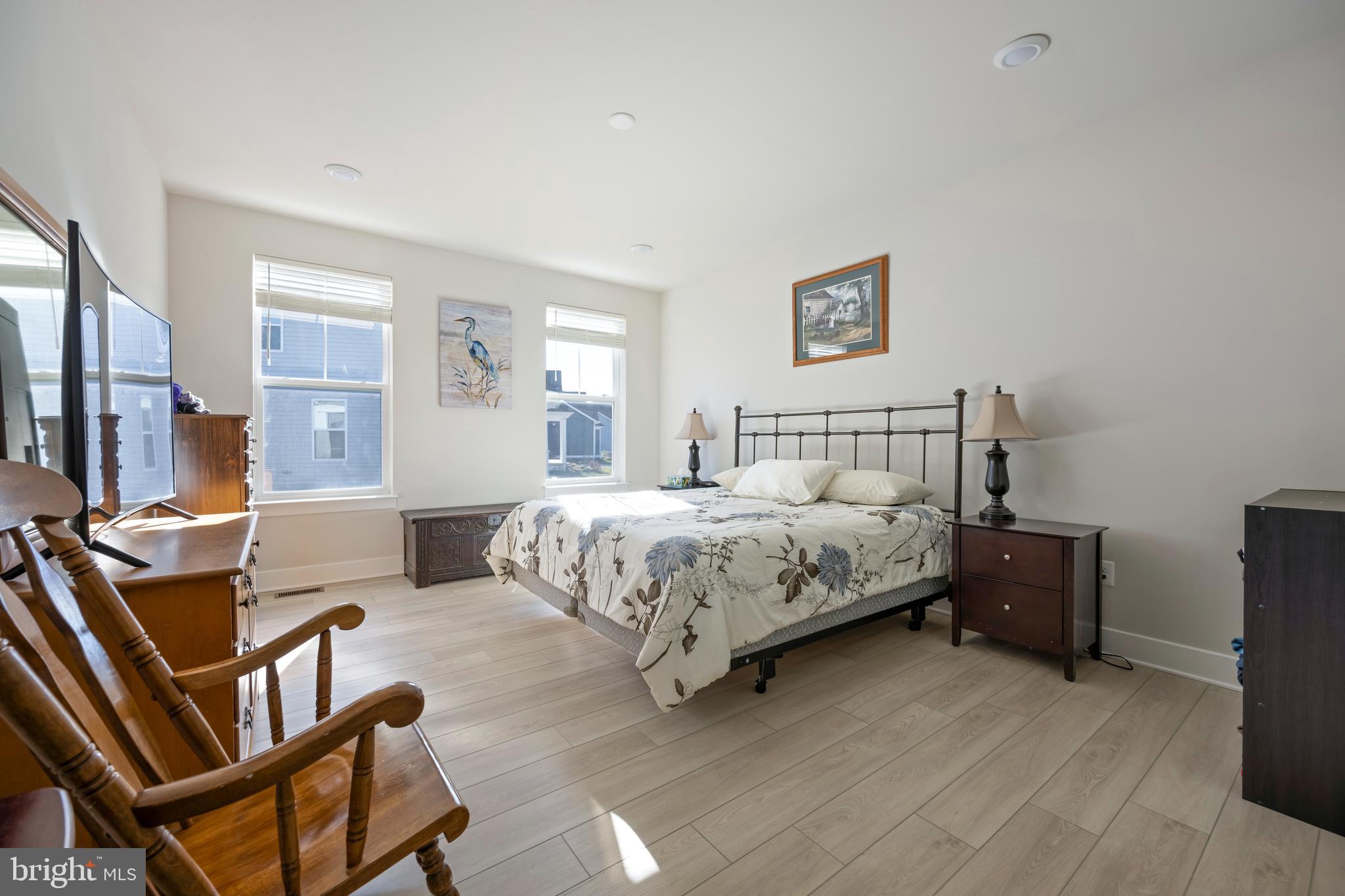 CHASE OAKS - Residential