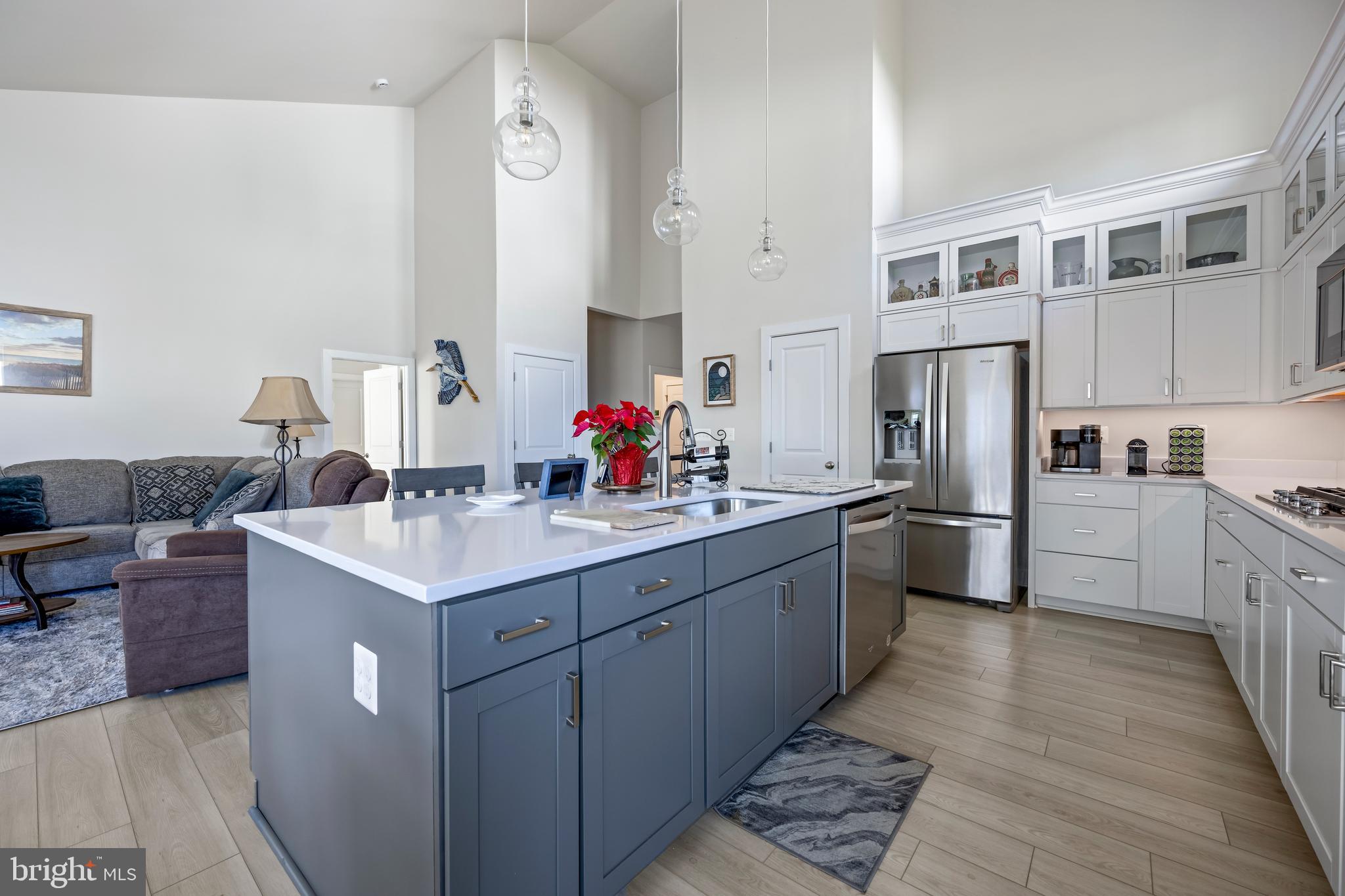 CHASE OAKS - Residential