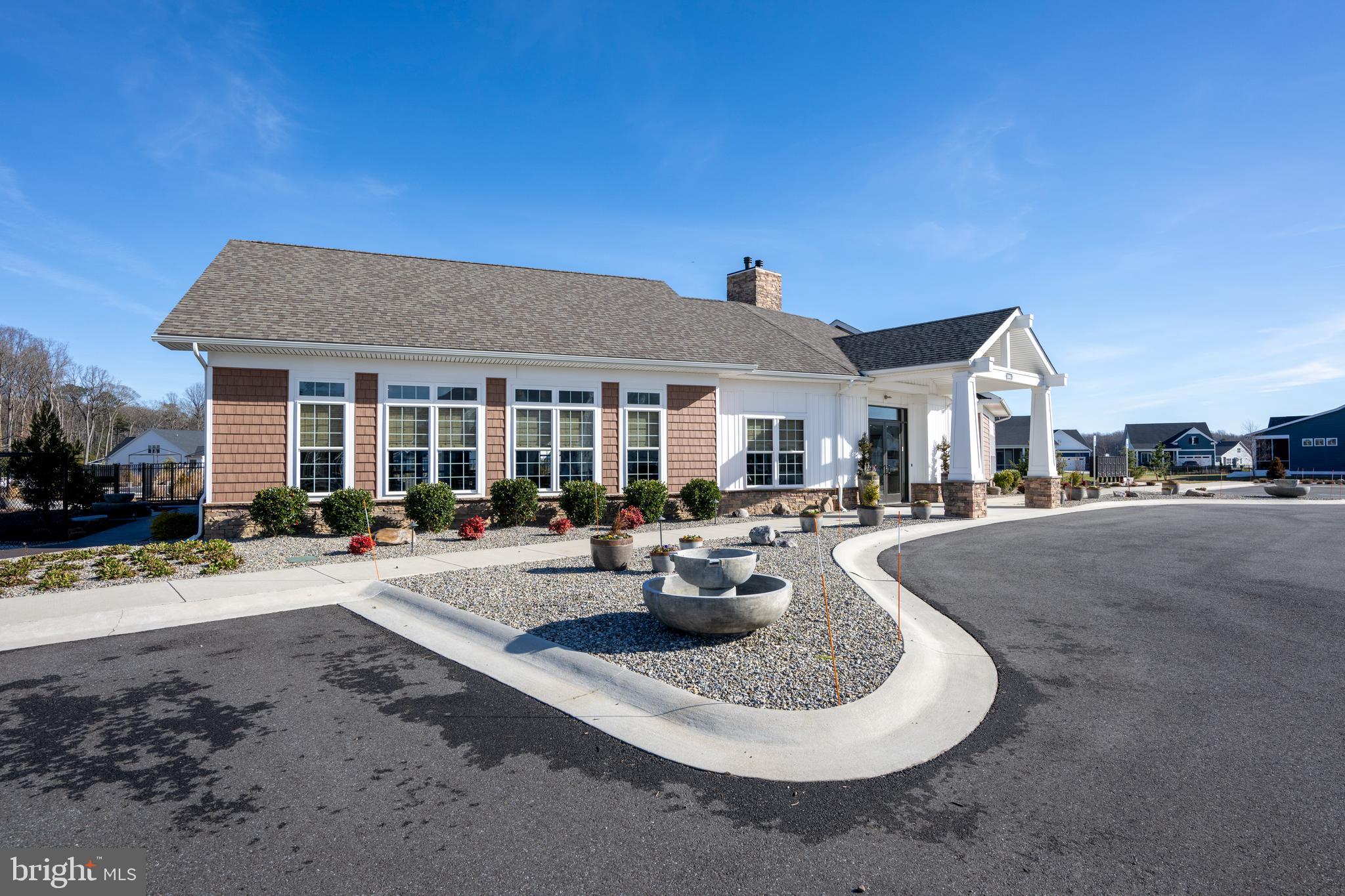 CHASE OAKS - Residential