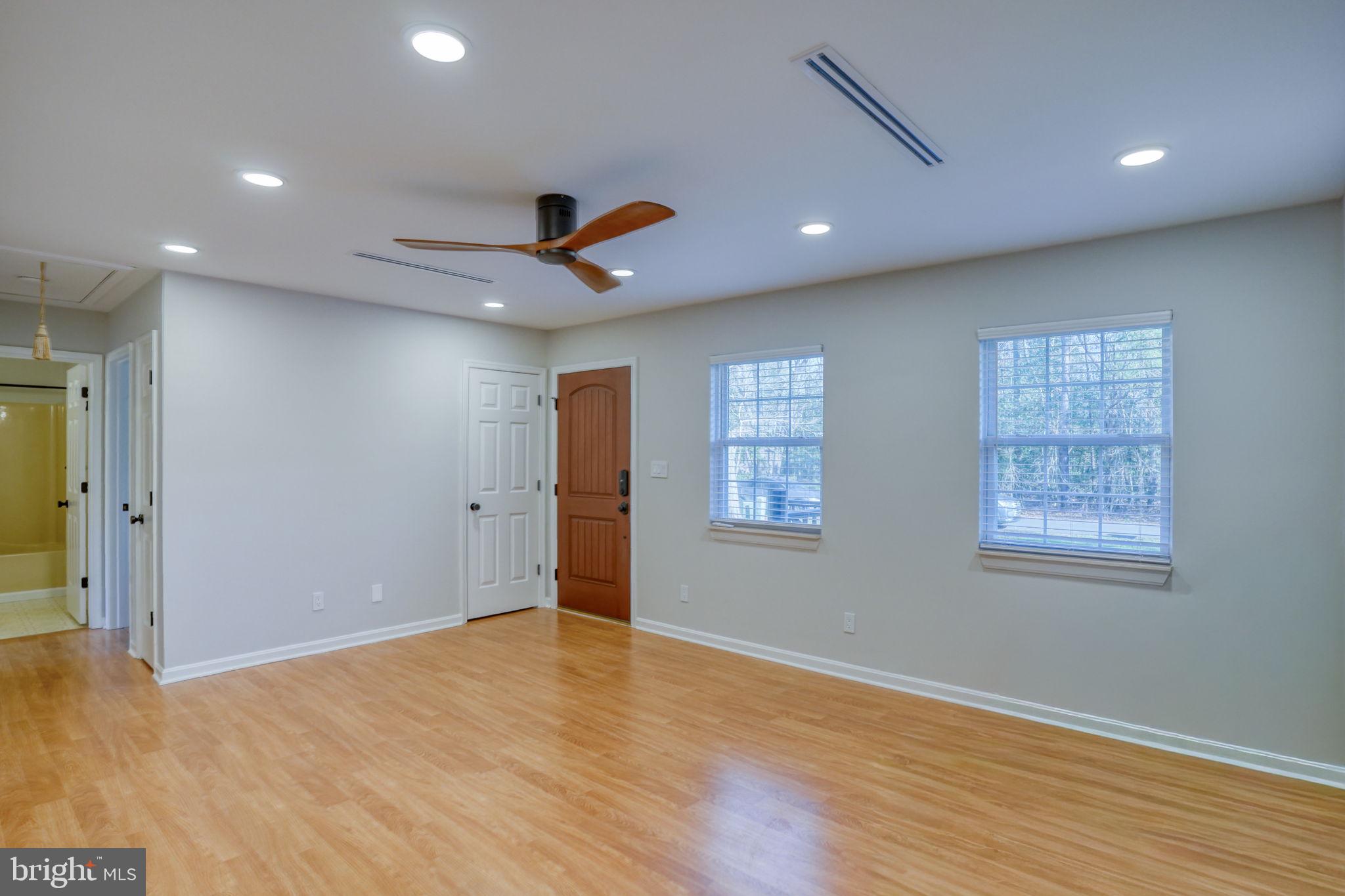 LOCHWOOD - Residential