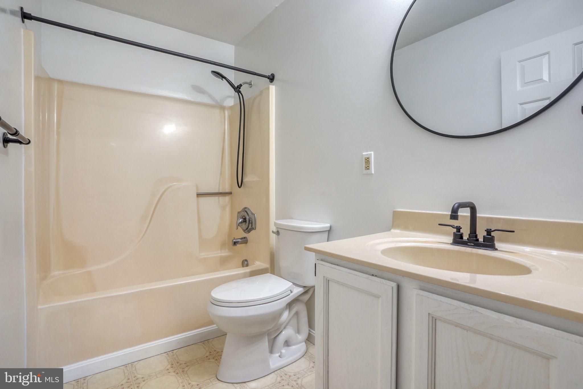 LOCHWOOD - Residential