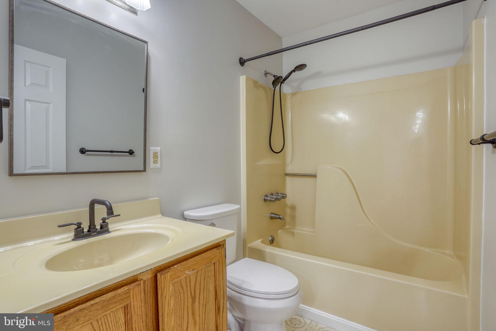 LOCHWOOD - Residential