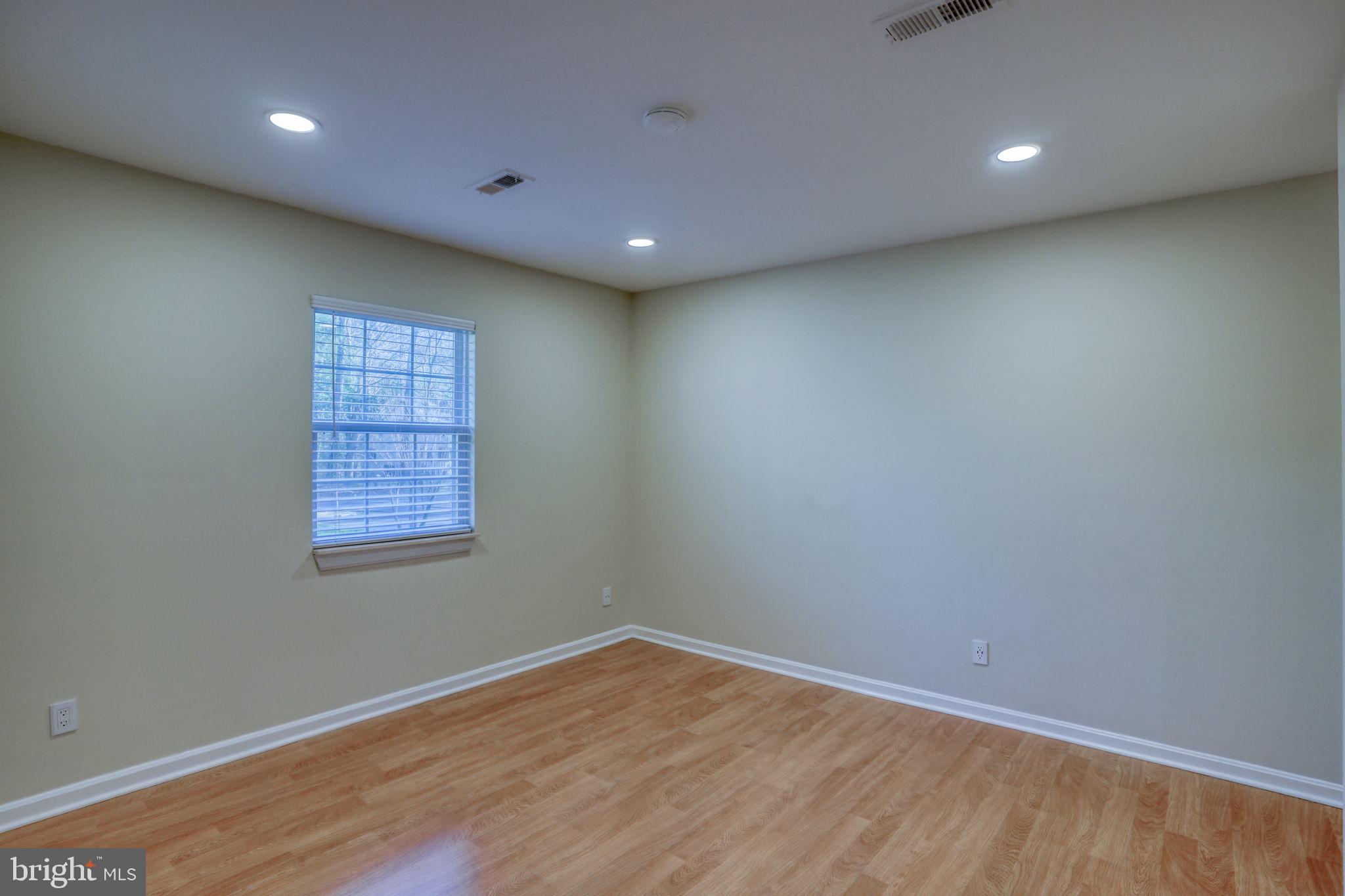 LOCHWOOD - Residential