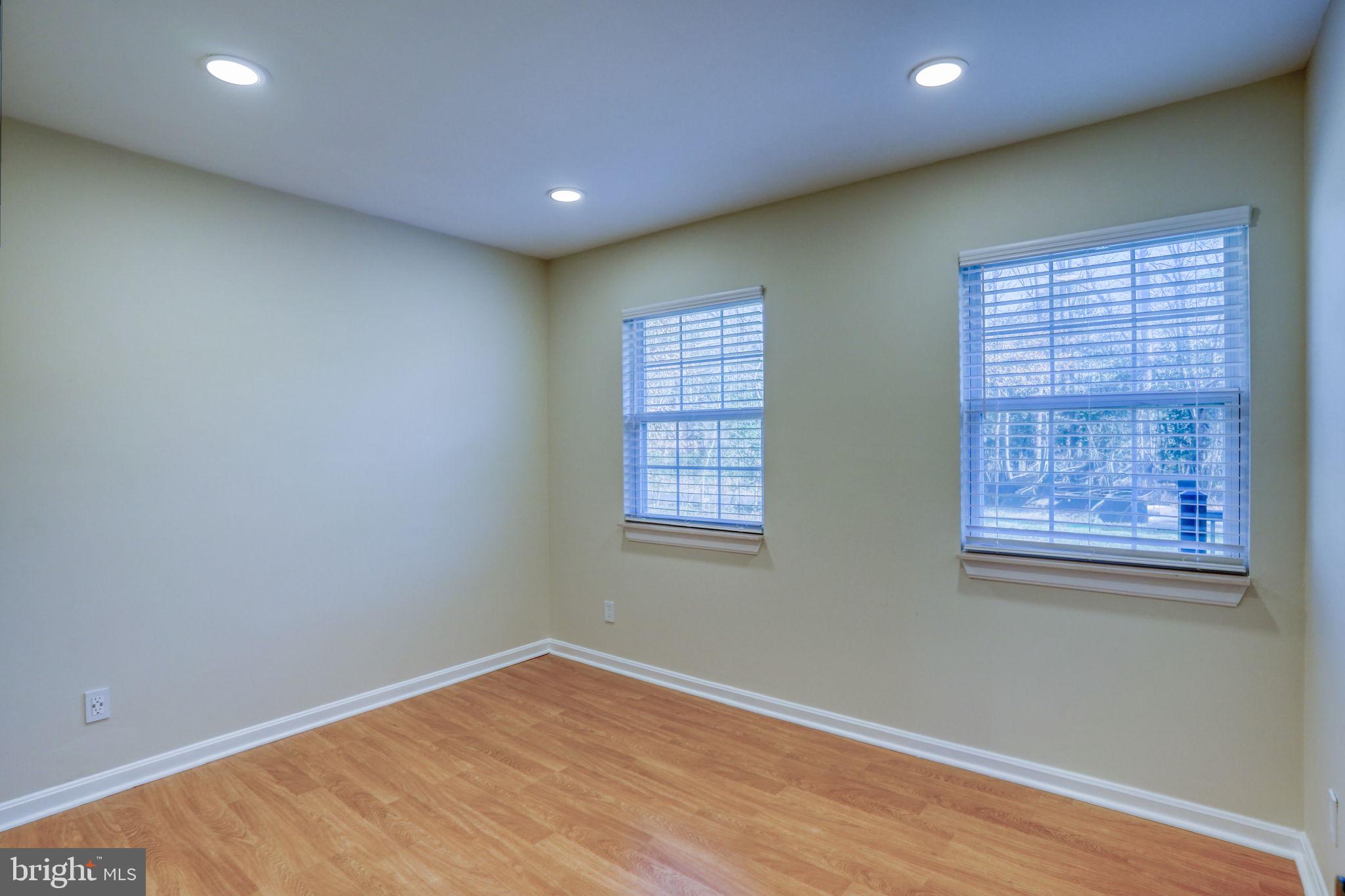 LOCHWOOD - Residential