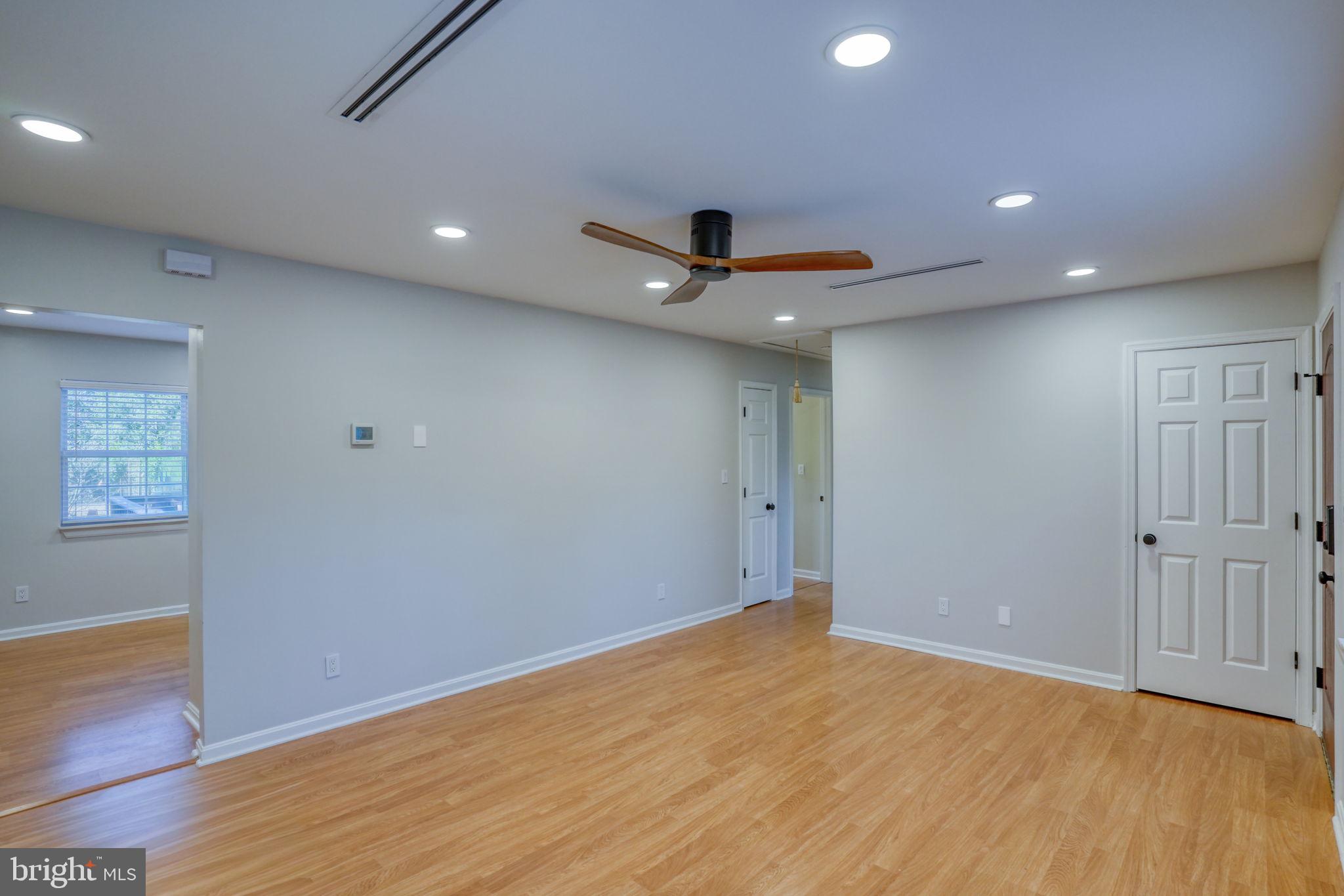 LOCHWOOD - Residential