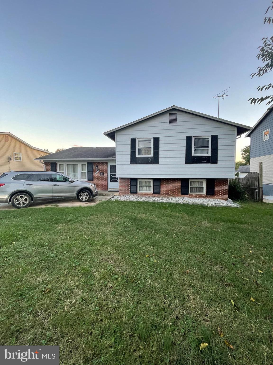 DRESDEN GREEN - Residential