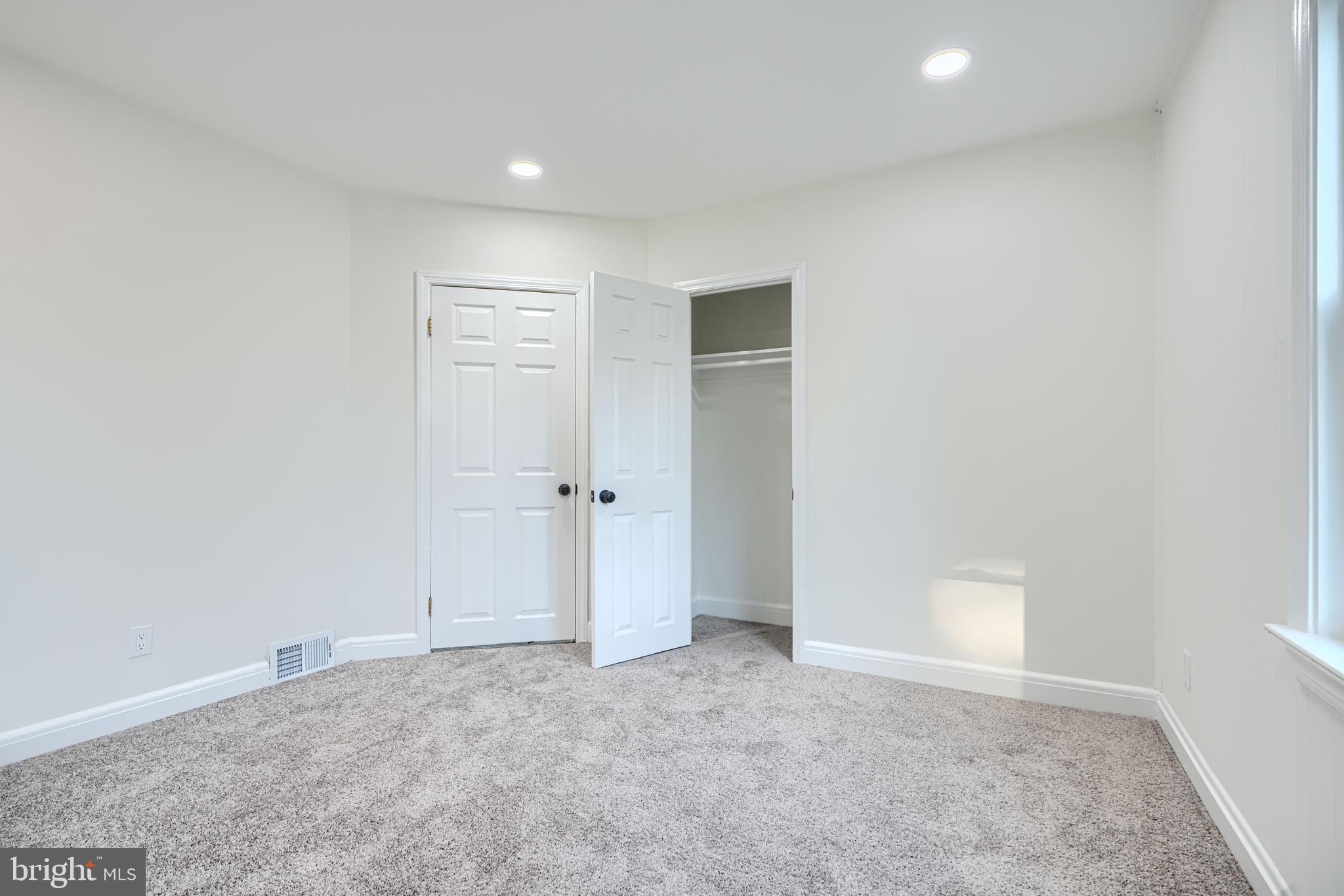 ROSEDALE FARMS - Residential