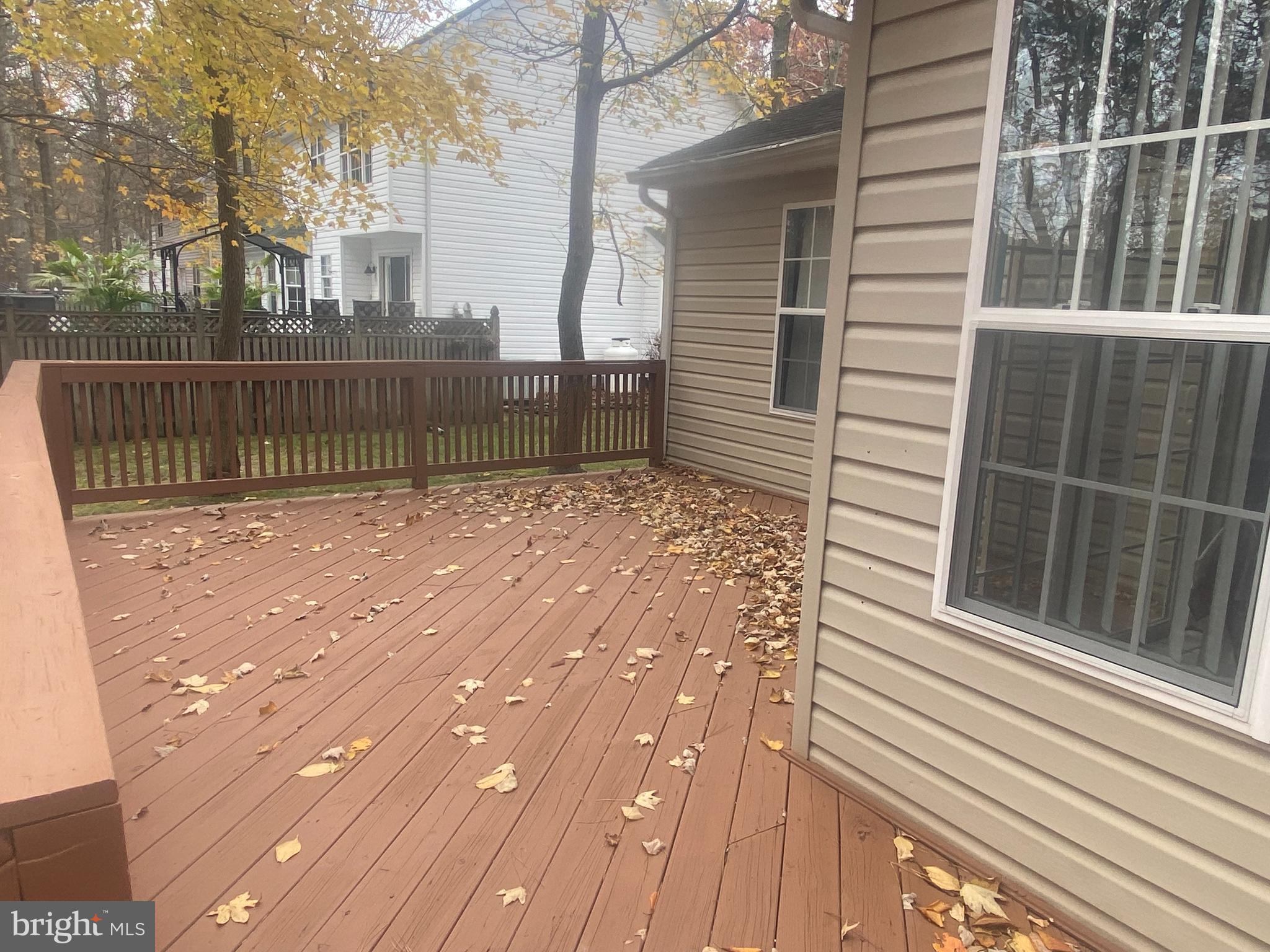 TIMBER LANE THE WOODS - Residential