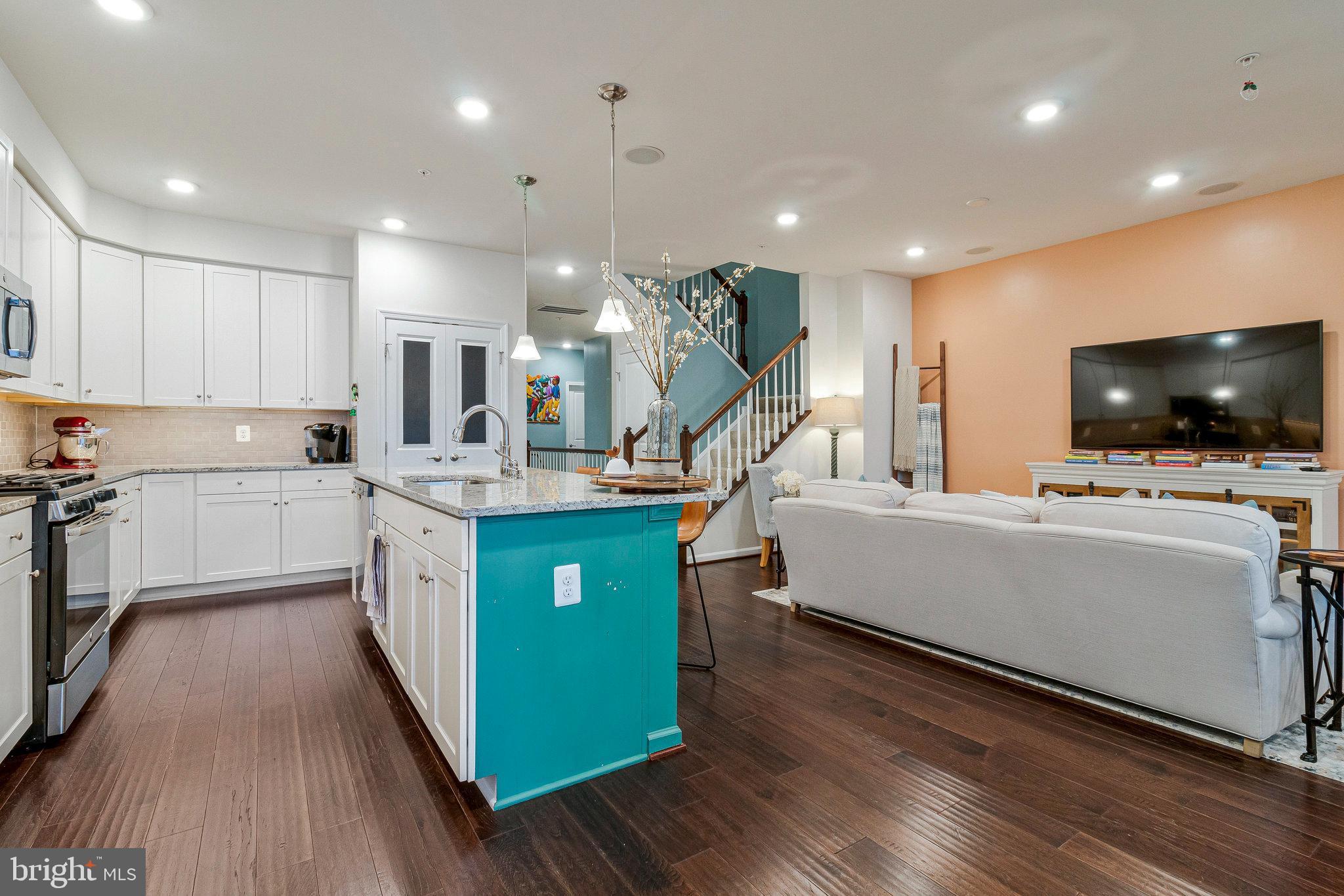 EDITORS PARK - Residential