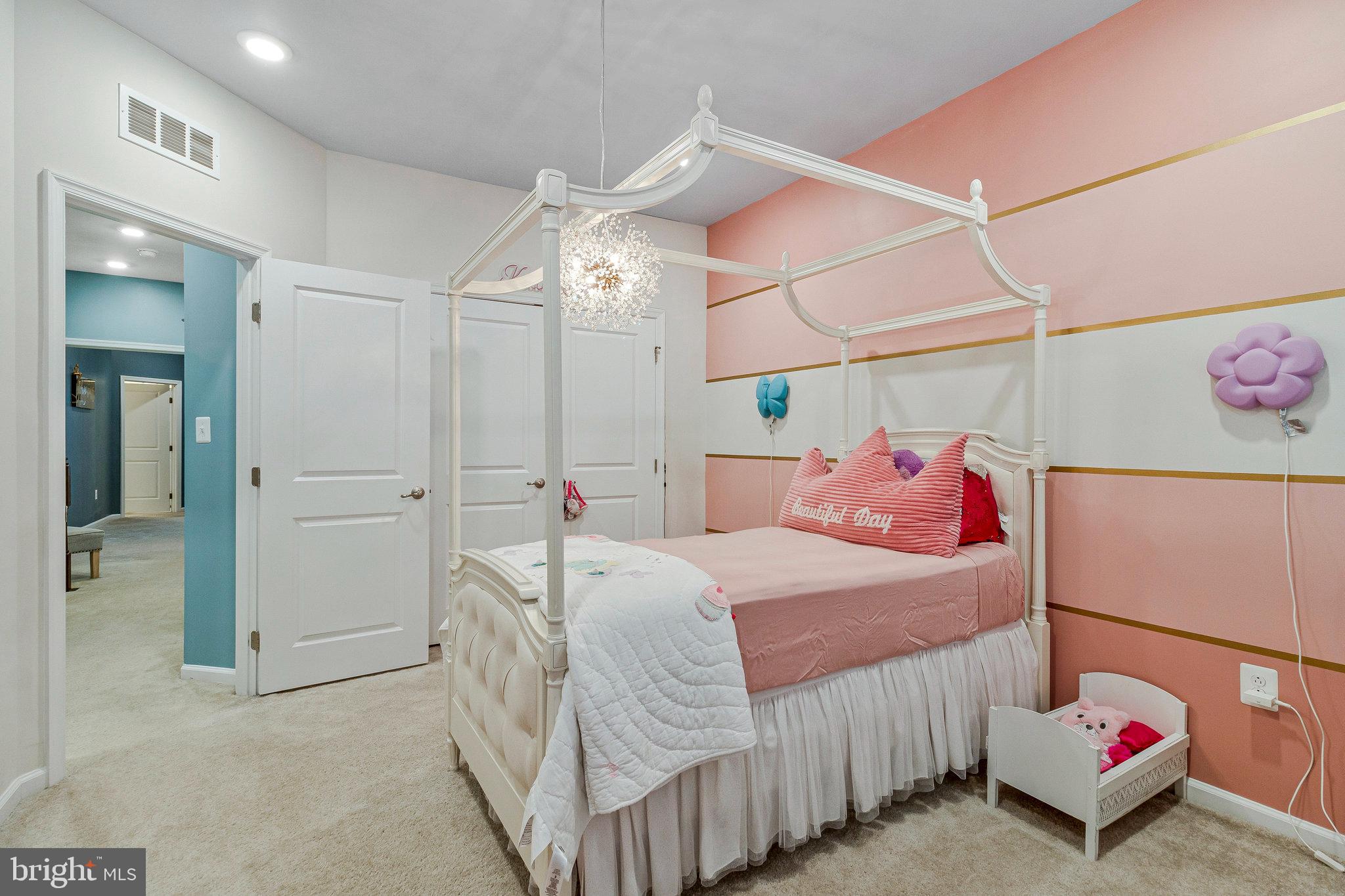 EDITORS PARK - Residential