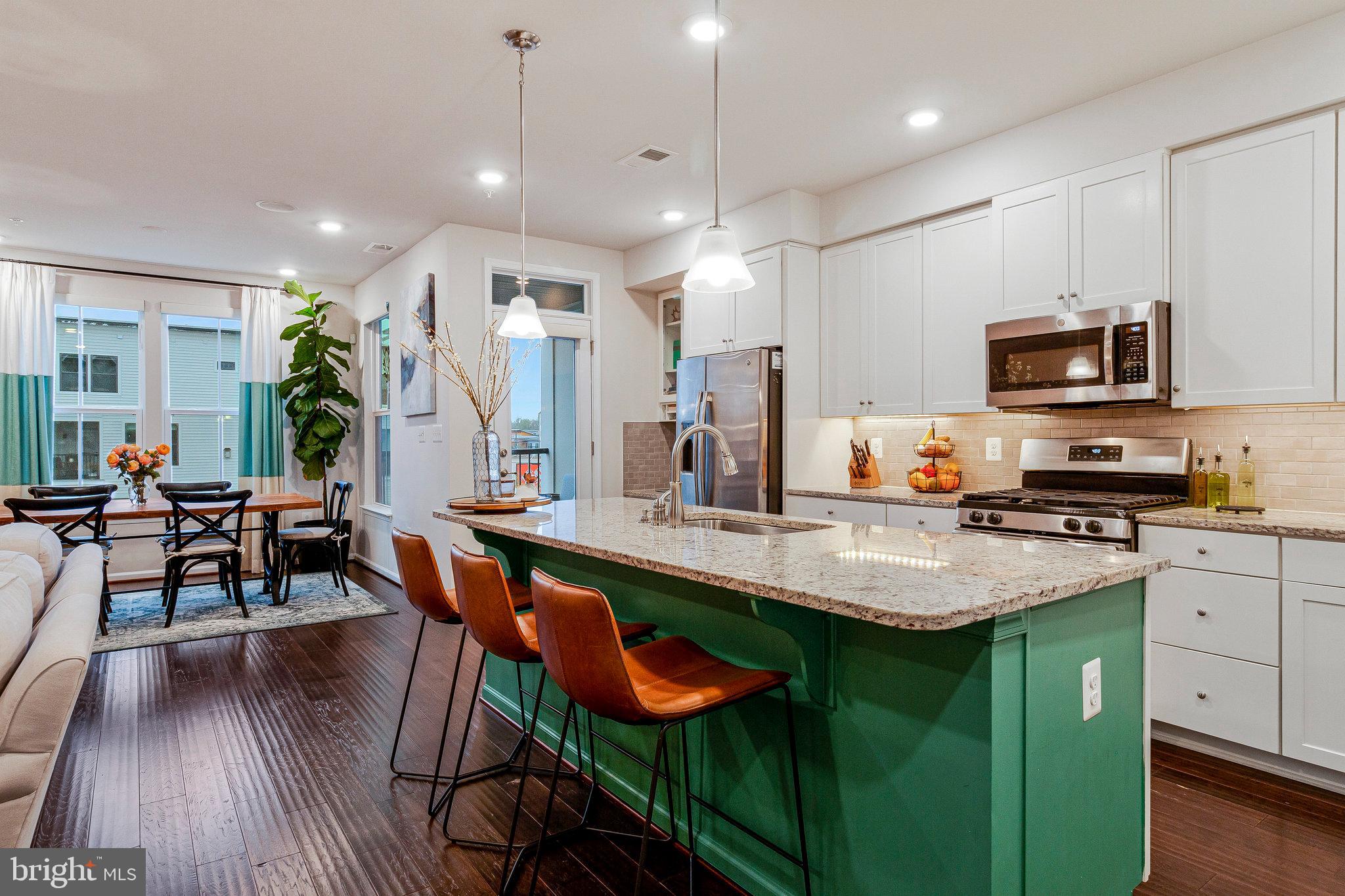 EDITORS PARK - Residential