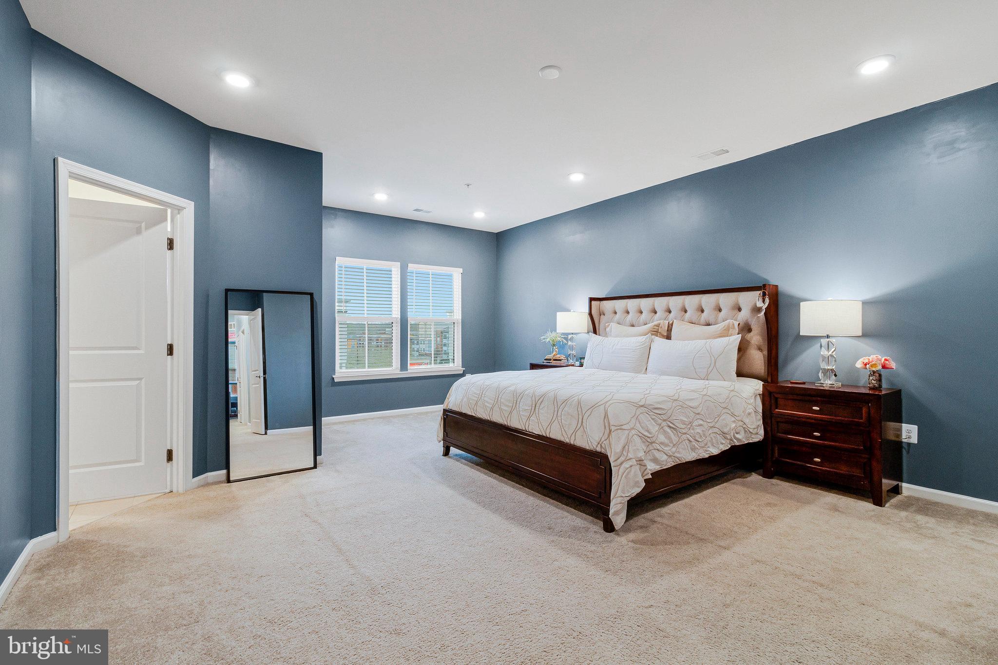 EDITORS PARK - Residential