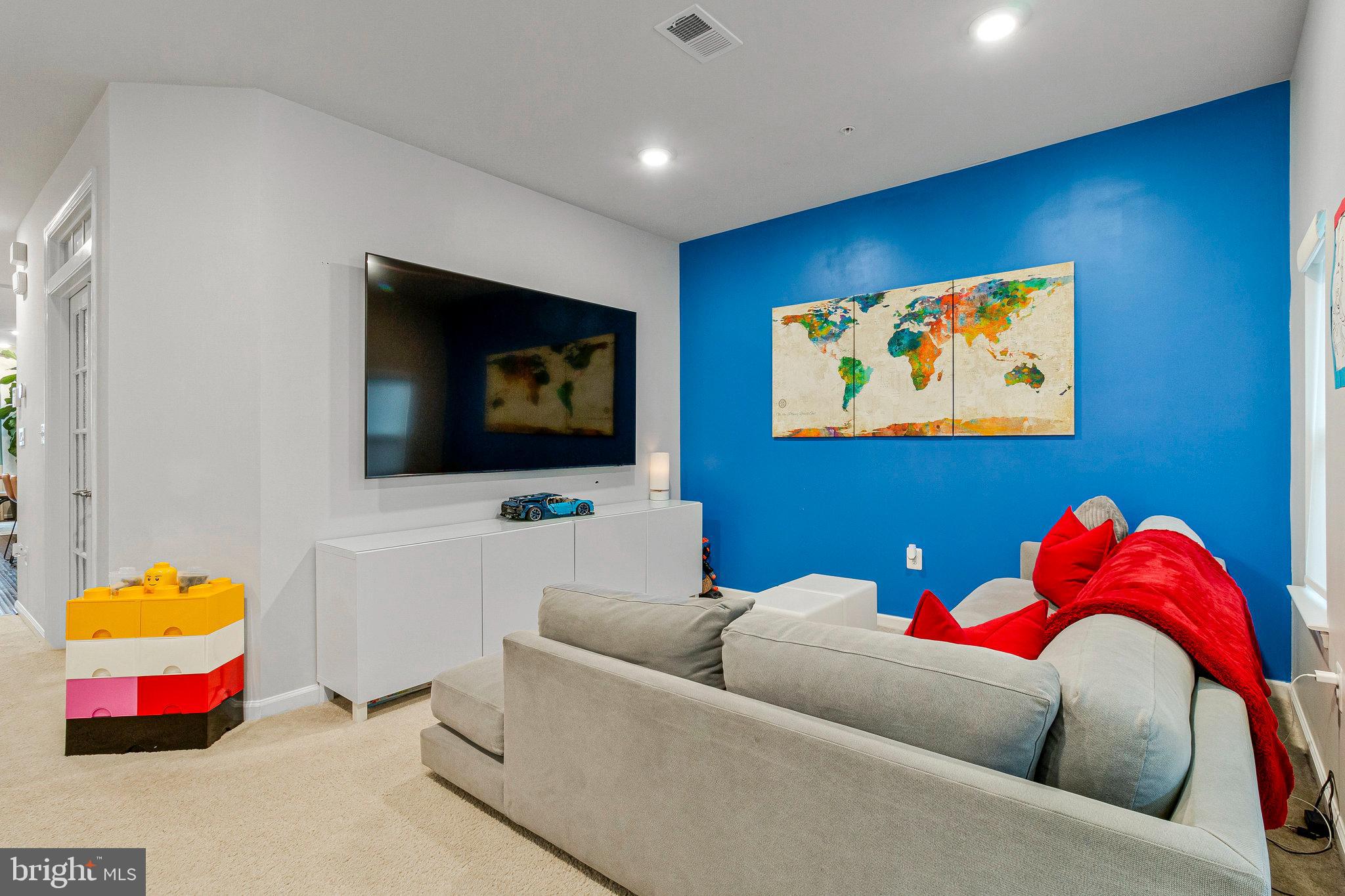 EDITORS PARK - Residential