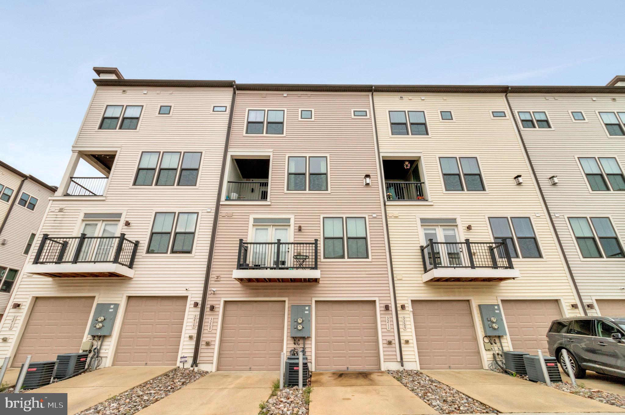 EDITORS PARK - Residential