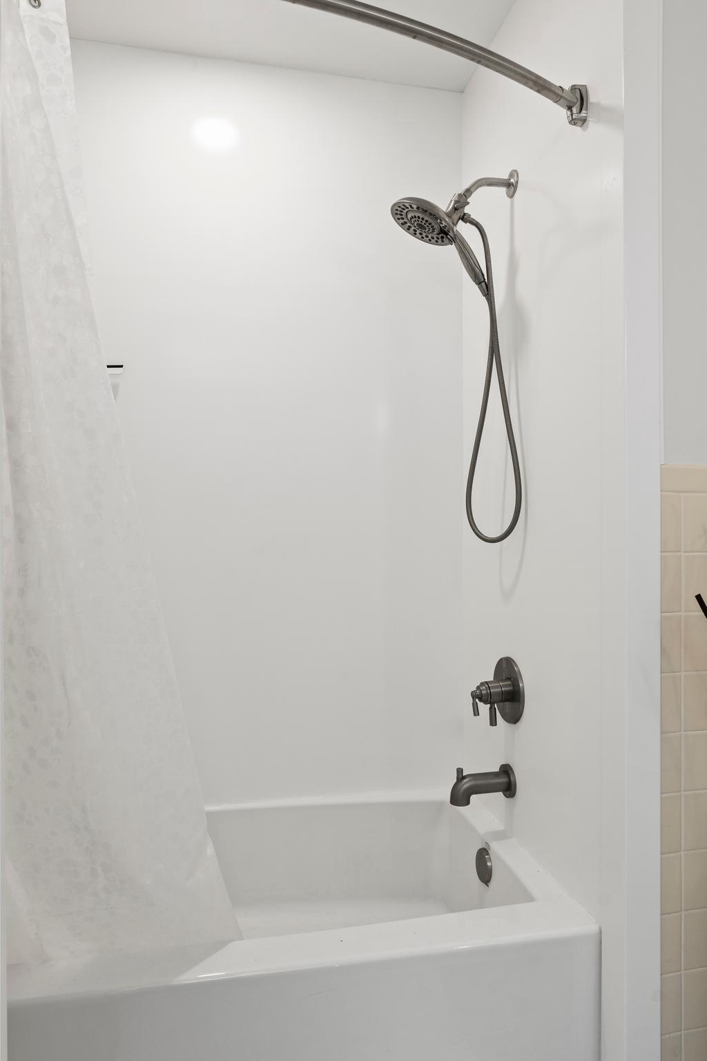 GREEN HAVEN - Residential