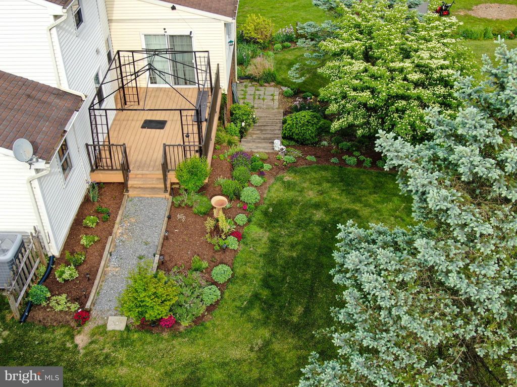 Photo of 10 Eastbrooke Drive, EPHRATA, PA 17522 (MLS # PALA2070352)