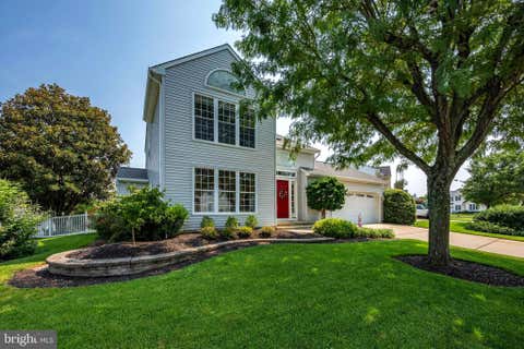 Homes For Sale - 64 Jennifer Lane<br/> Burlington County, BURLINGTON, NJ 08016