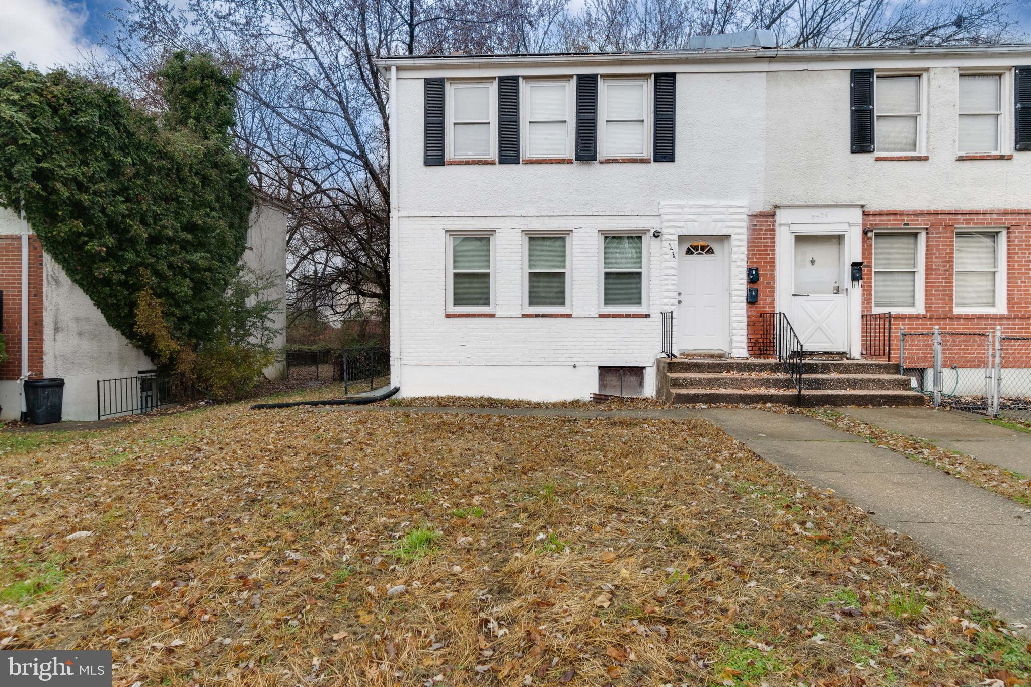 FRANKFORD - Residential Lease