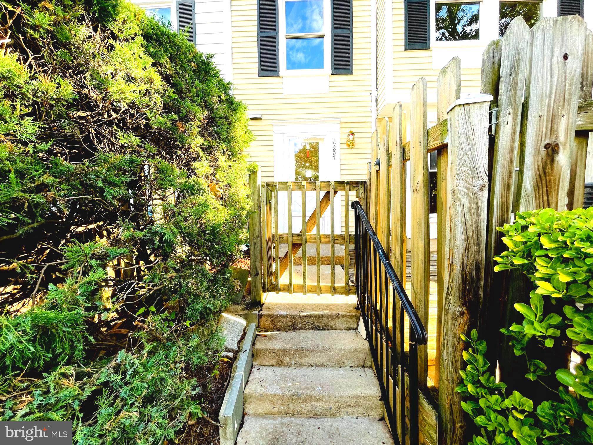 CHURCHILL TOWN SECTOR - Residential