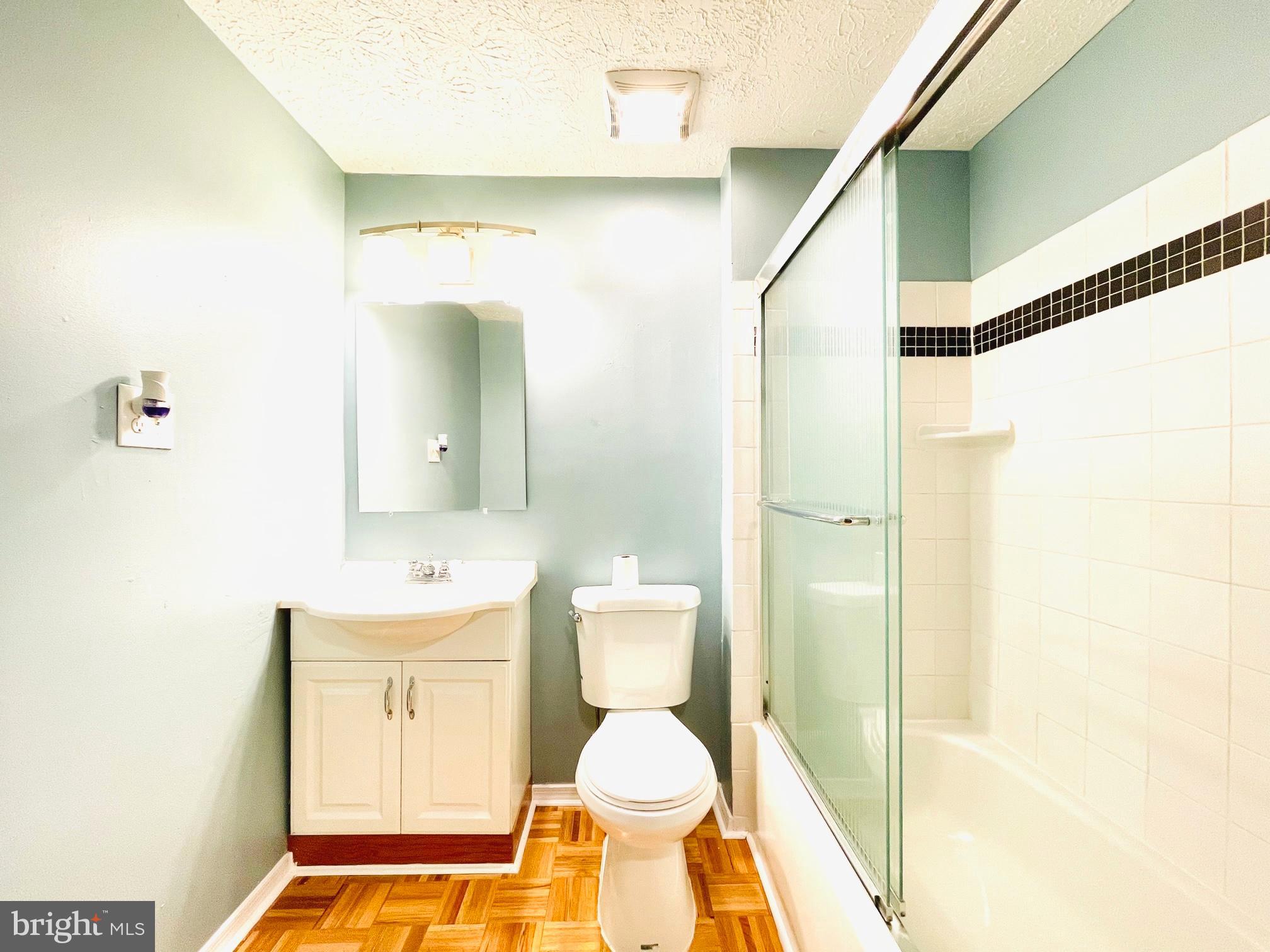 CHURCHILL TOWN SECTOR - Residential