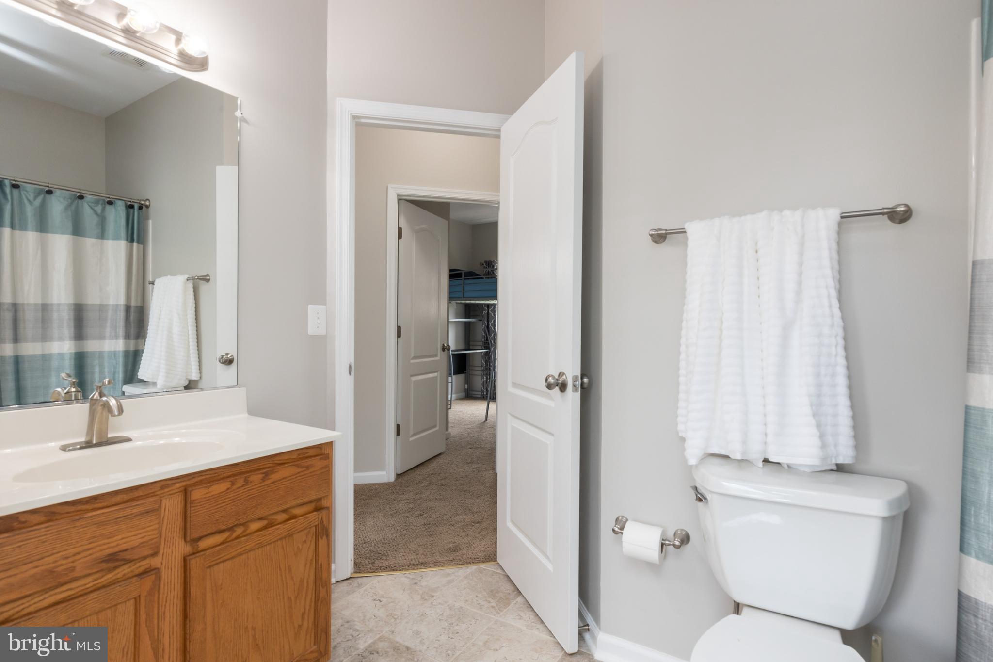 LANSDOWNE ON THE POTOMAC - Residential