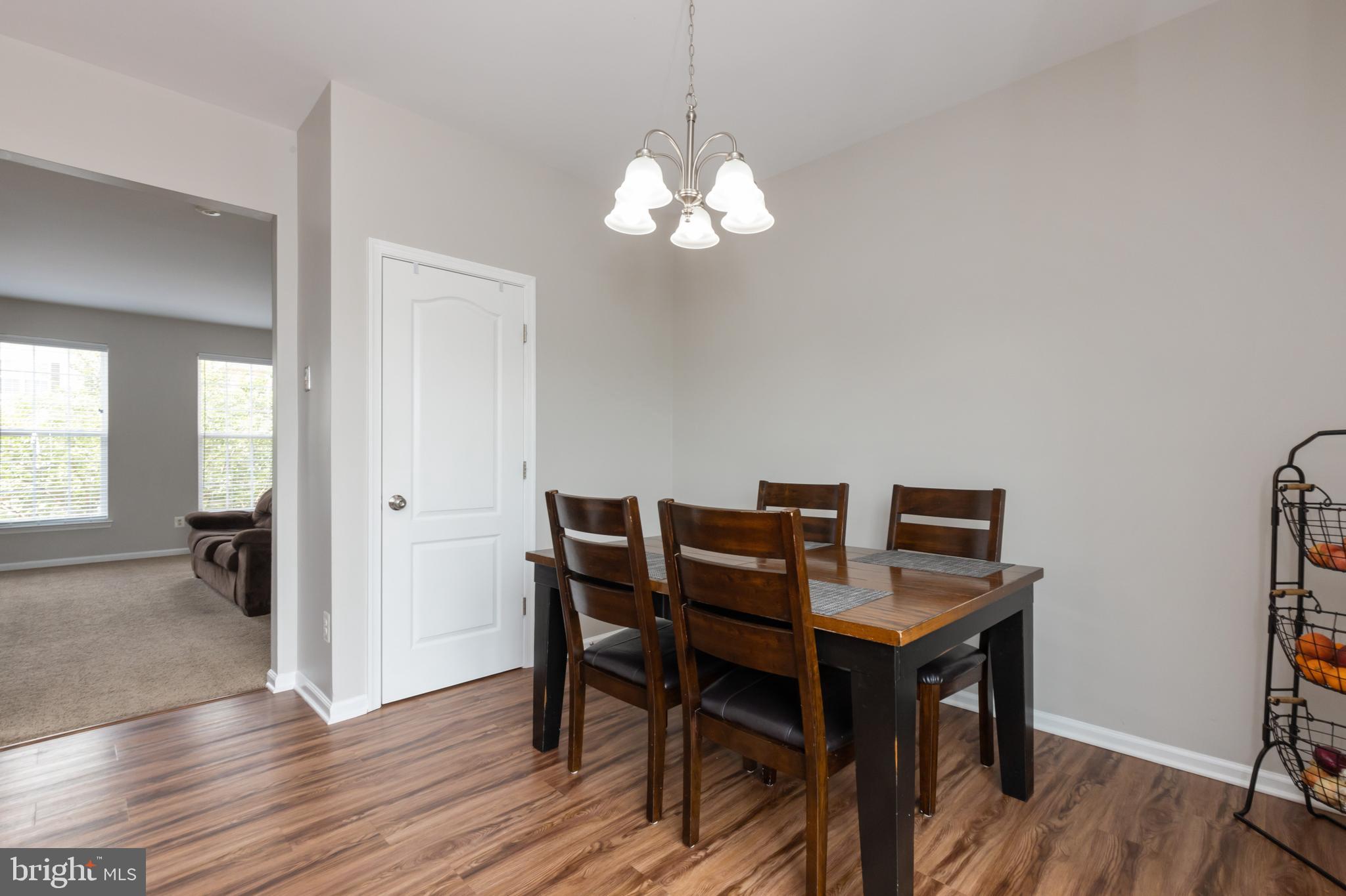 LANSDOWNE ON THE POTOMAC - Residential