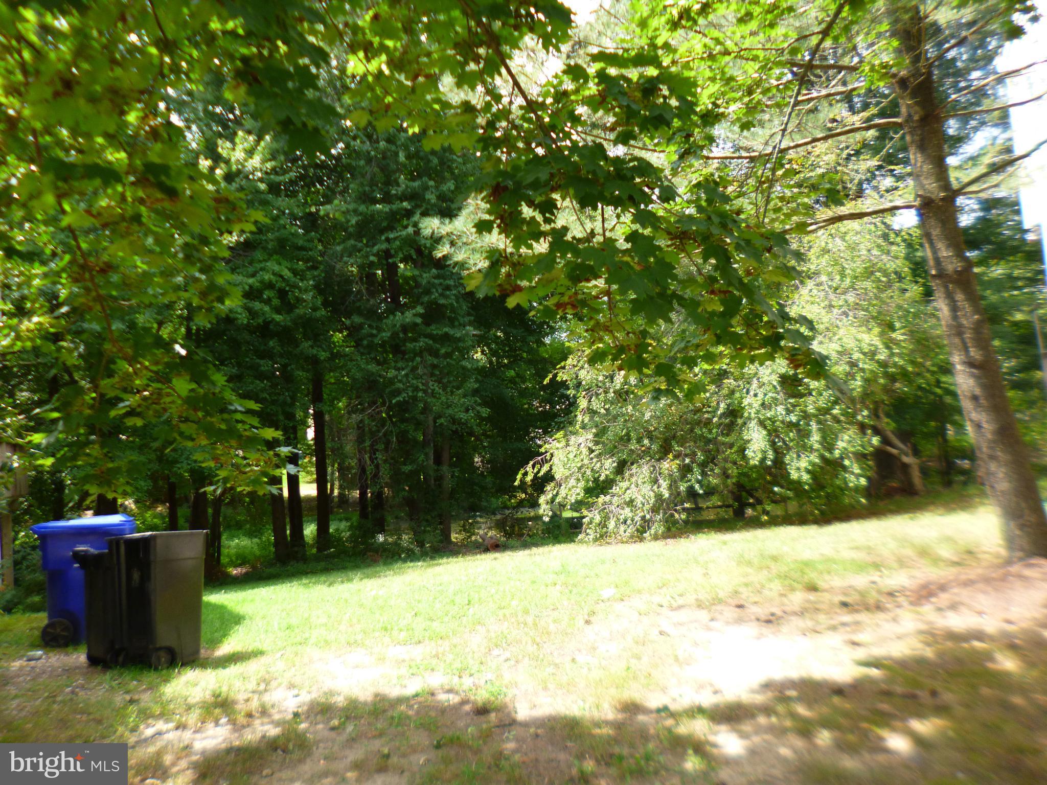 LAKEWOOD EST SUB - Residential Lease