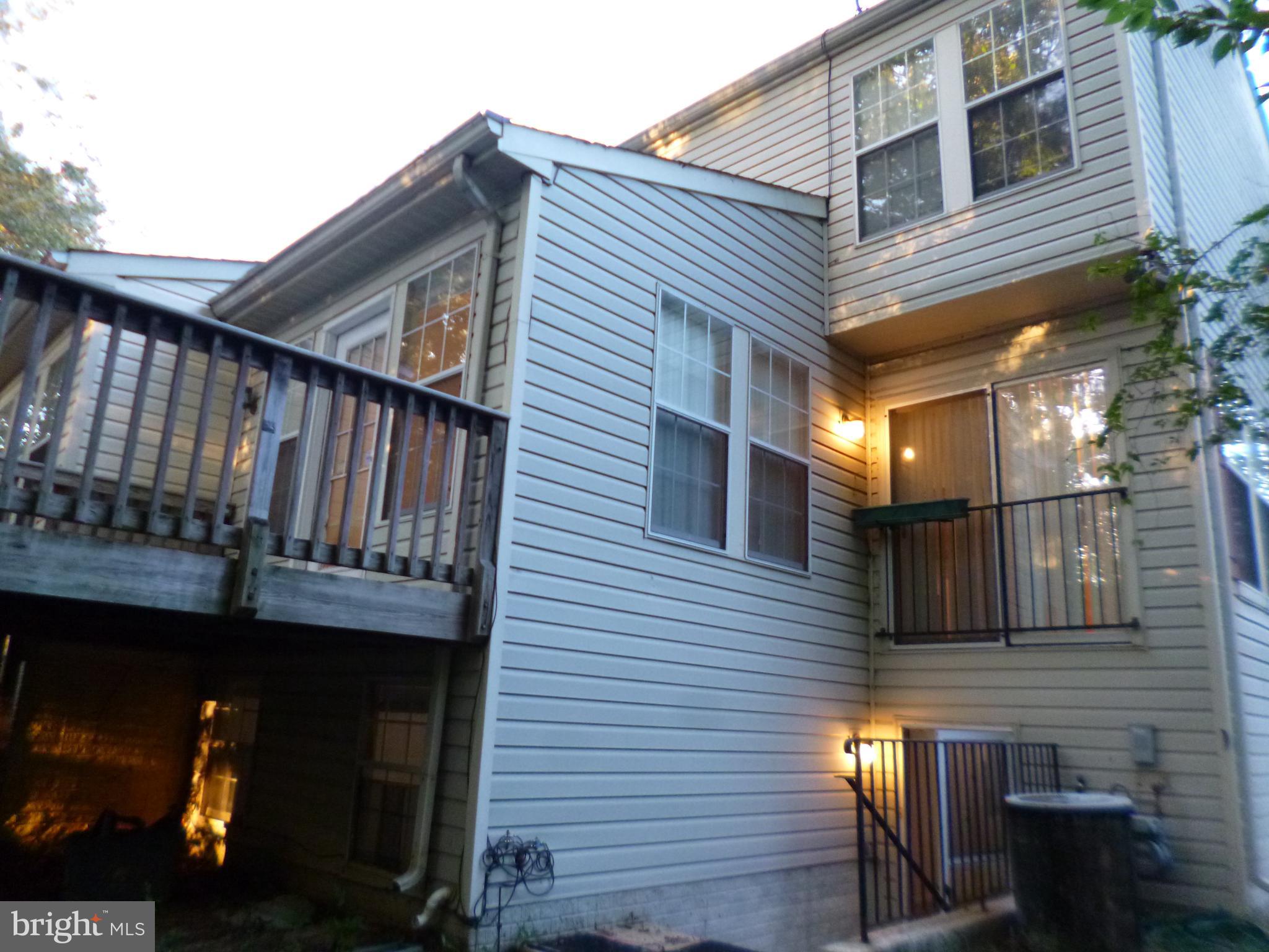 LAKEWOOD EST SUB - Residential Lease