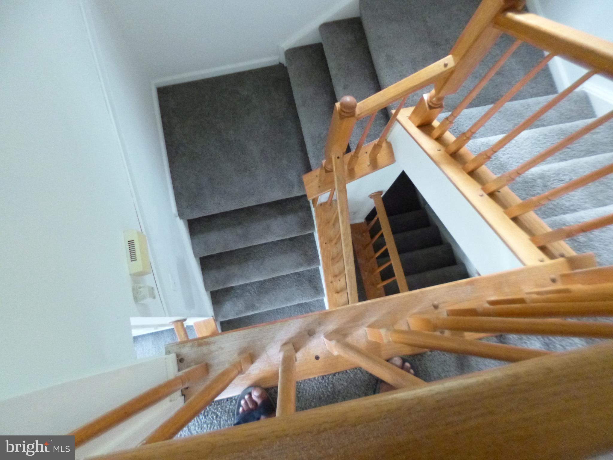 LAKEWOOD EST SUB - Residential Lease