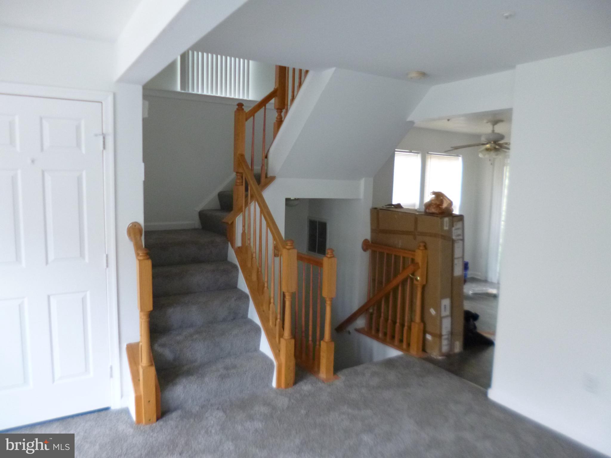 LAKEWOOD EST SUB - Residential Lease