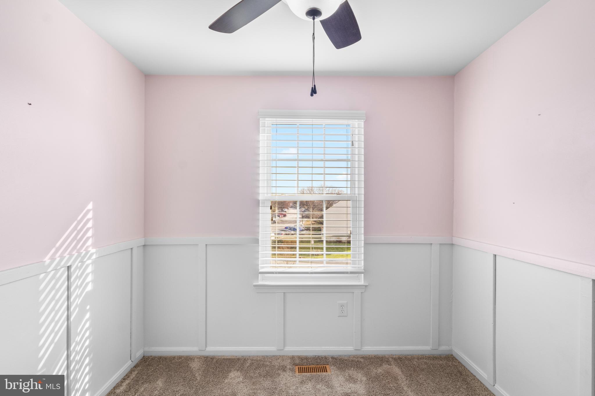 STONEY BEACH - Residential