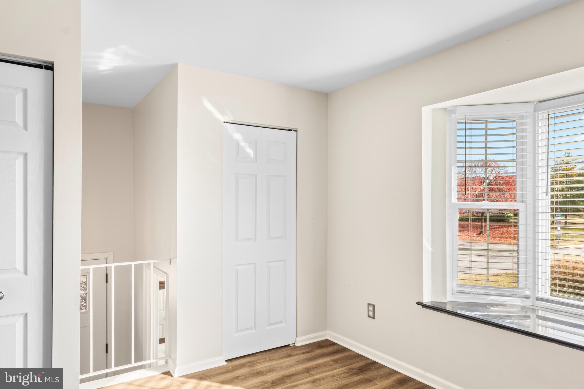 STONEY BEACH - Residential