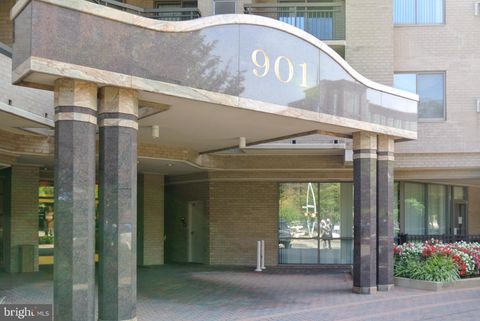 901 N MONROE STREET 308 ARLINGTON VA 22201