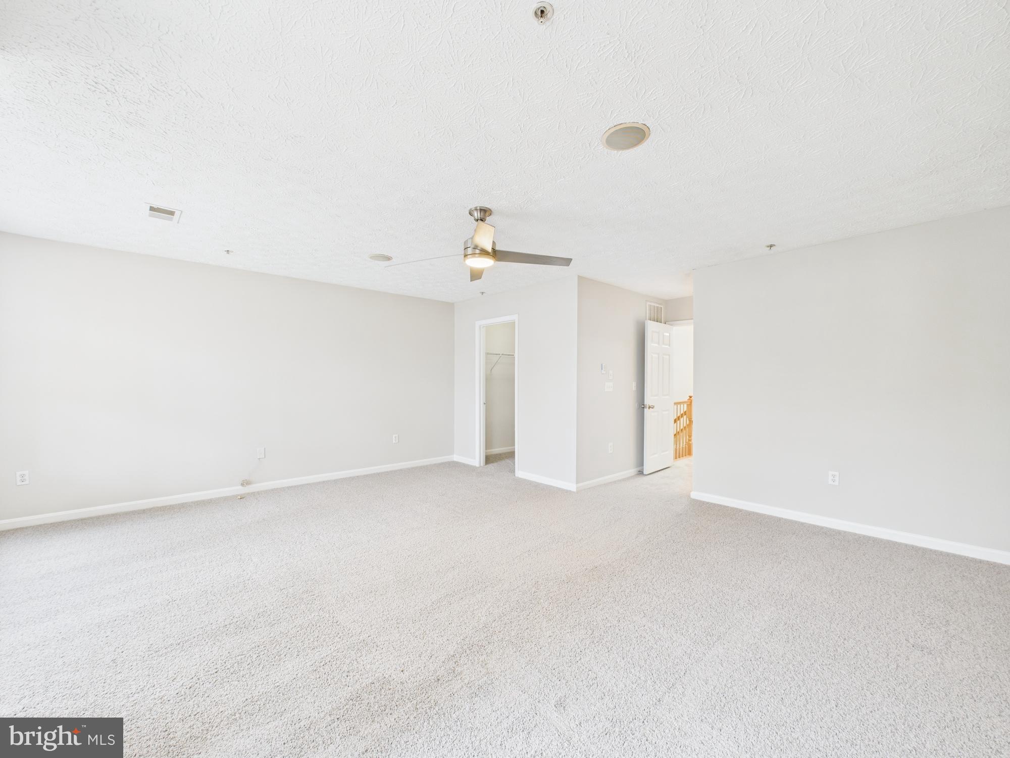 ASBURY WOODS - Residential