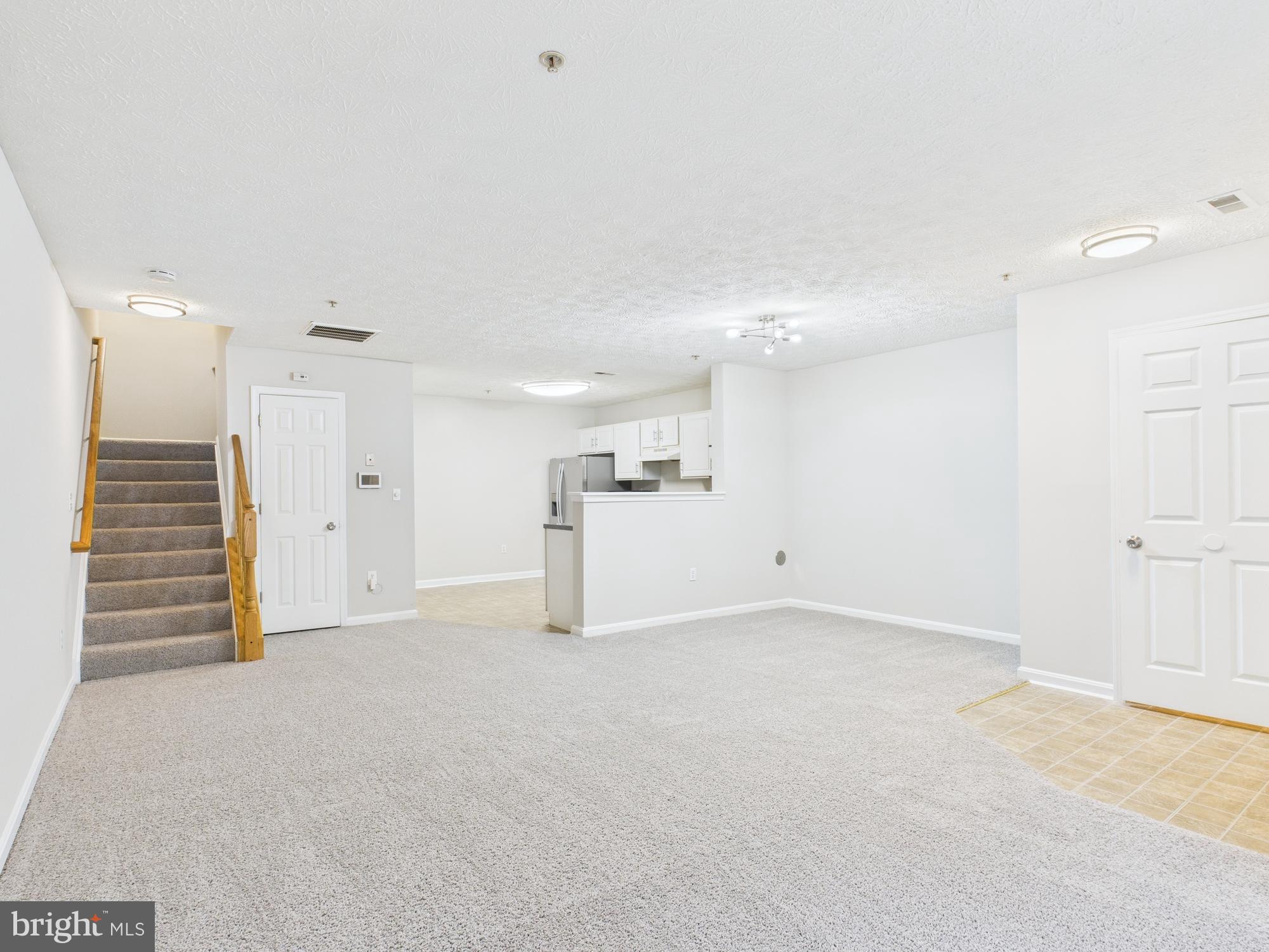 ASBURY WOODS - Residential