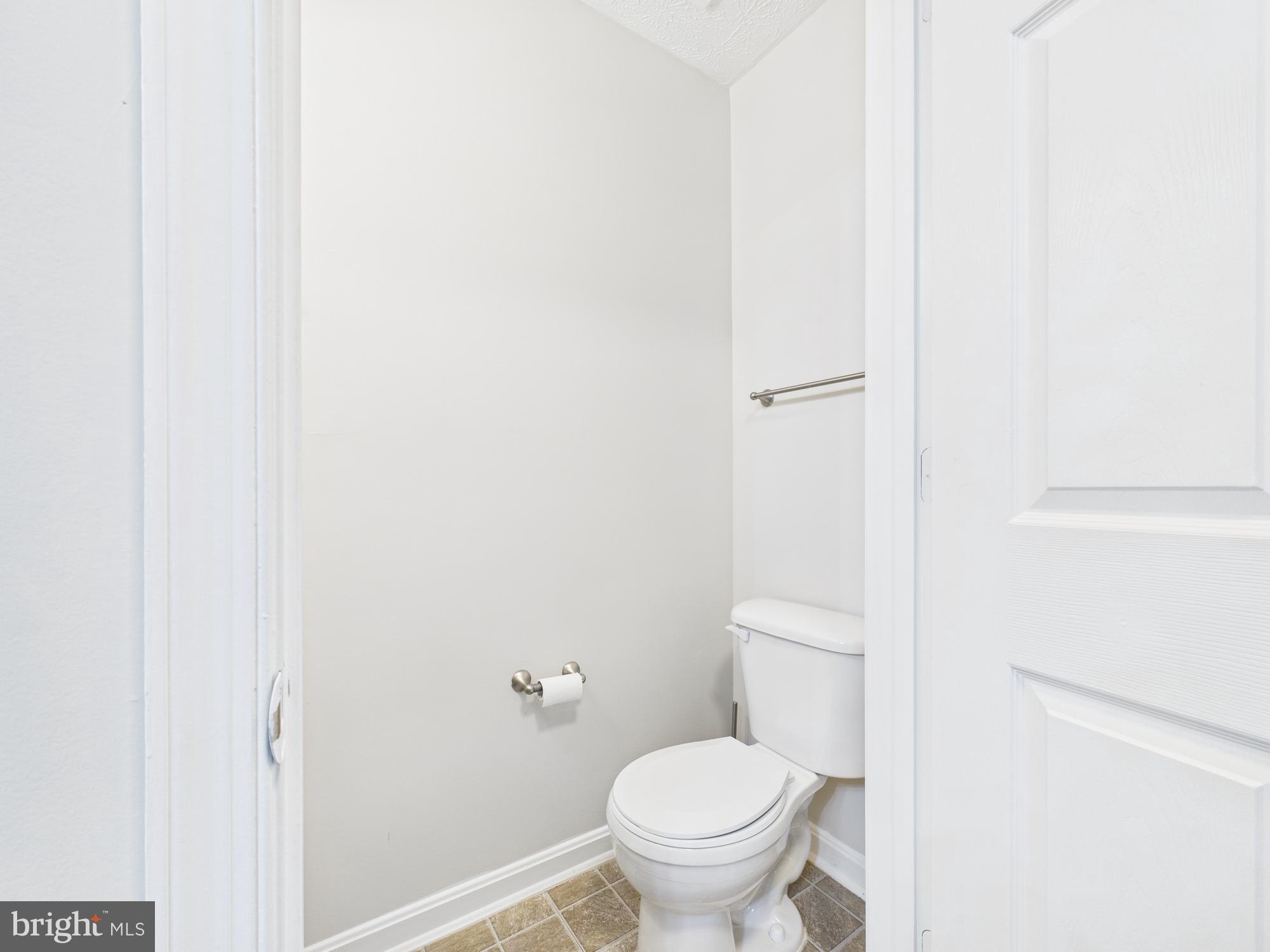 ASBURY WOODS - Residential