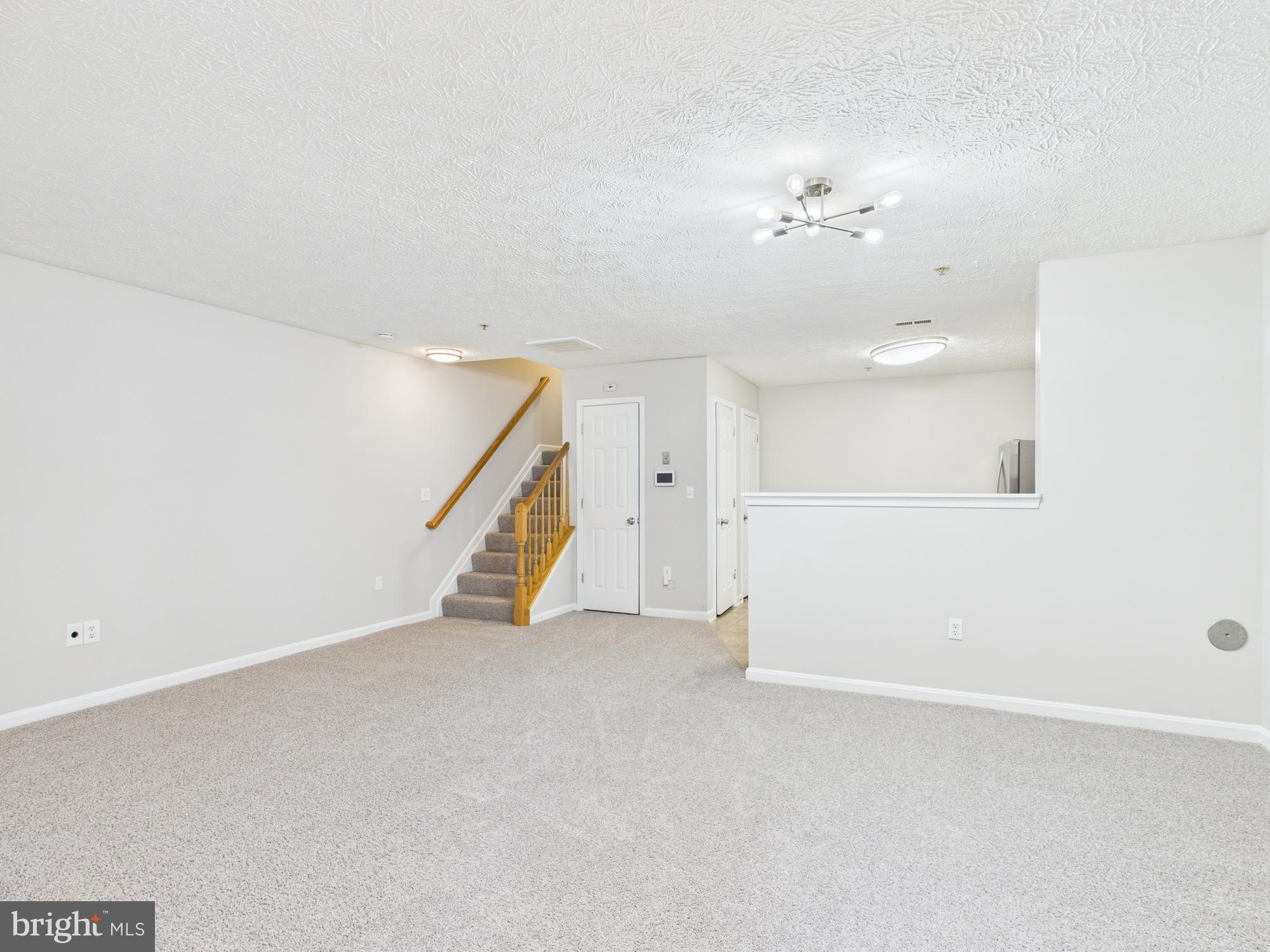 ASBURY WOODS - Residential