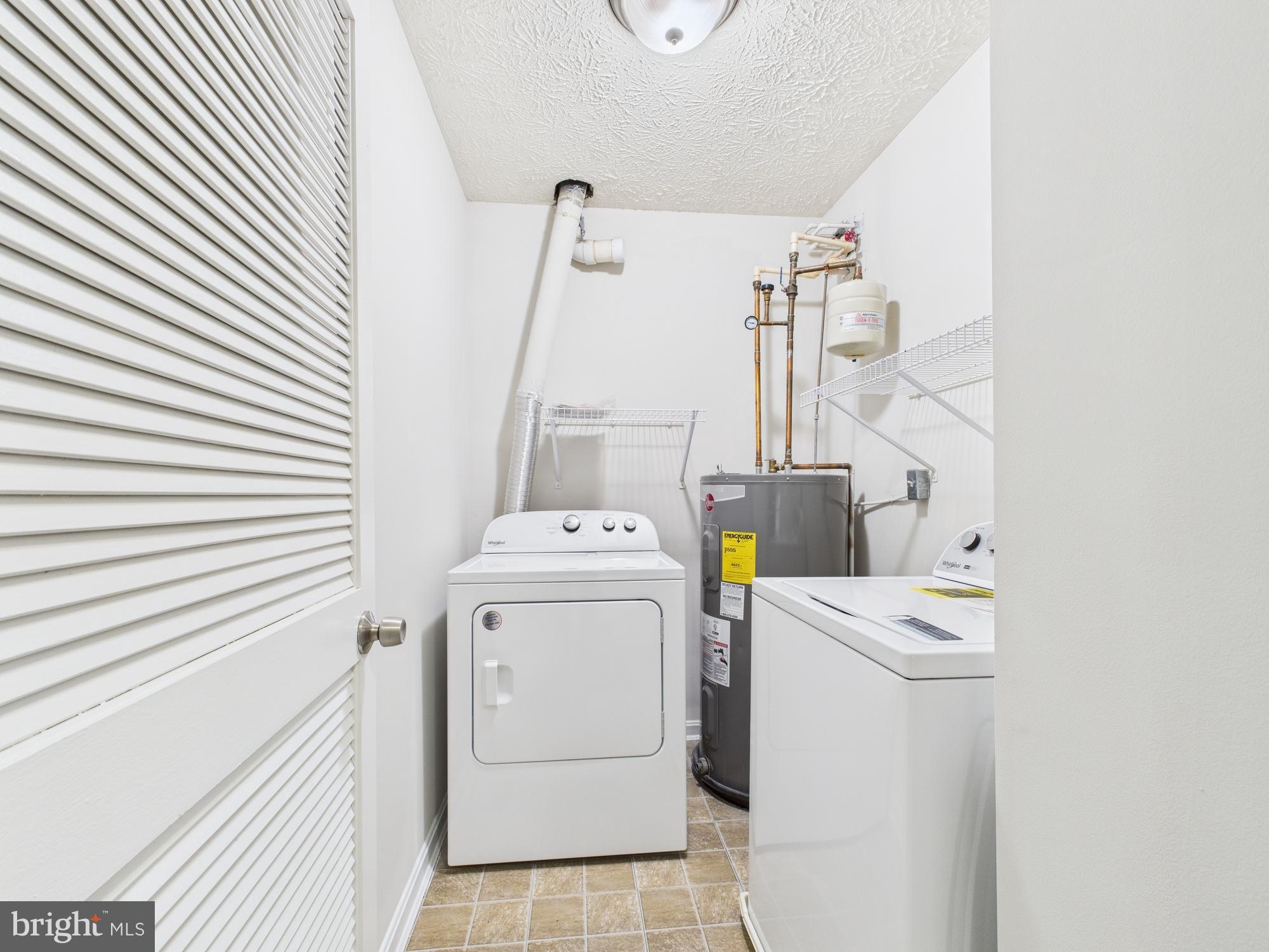 ASBURY WOODS - Residential