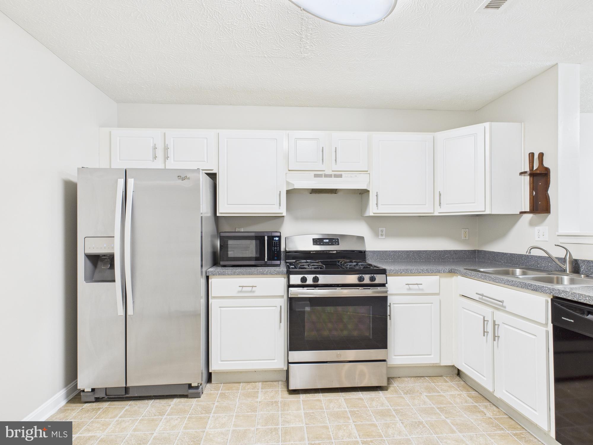 ASBURY WOODS - Residential