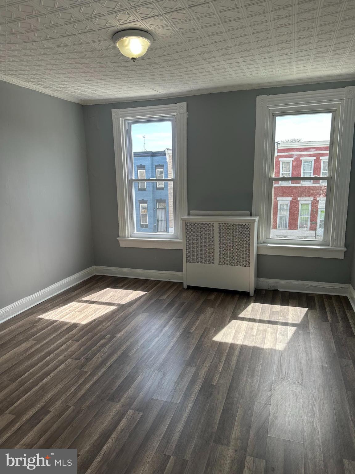 MONDAWMIN - Residential