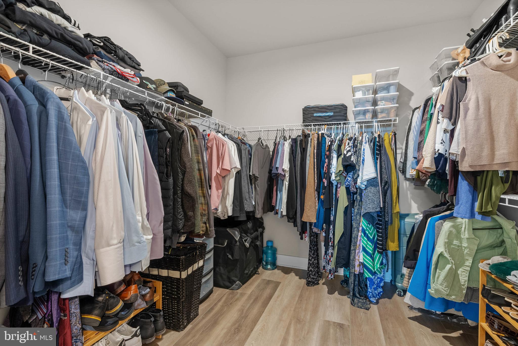 OVERLOOK AT TOWN CENTER - Residential