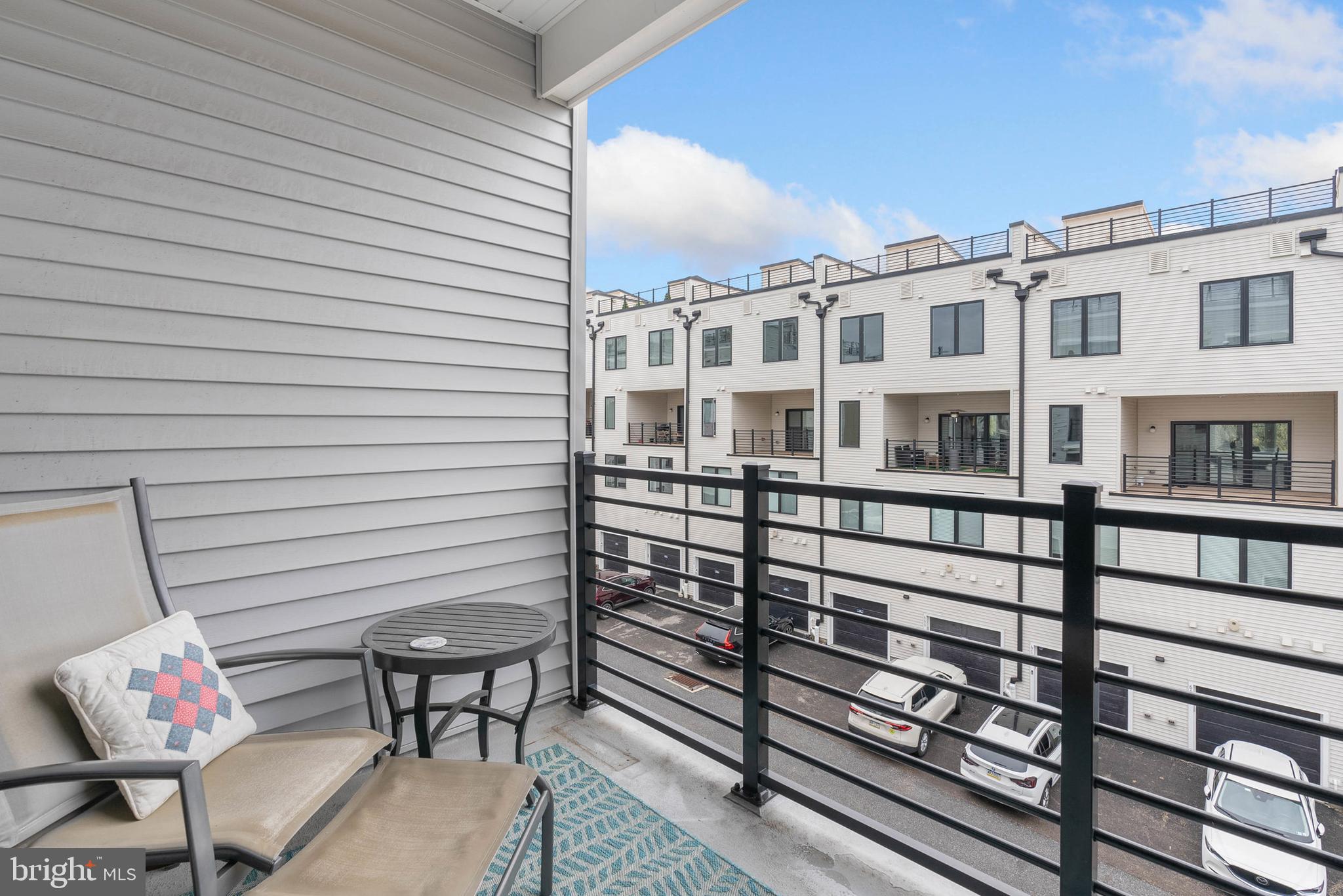 OVERLOOK AT TOWN CENTER - Residential