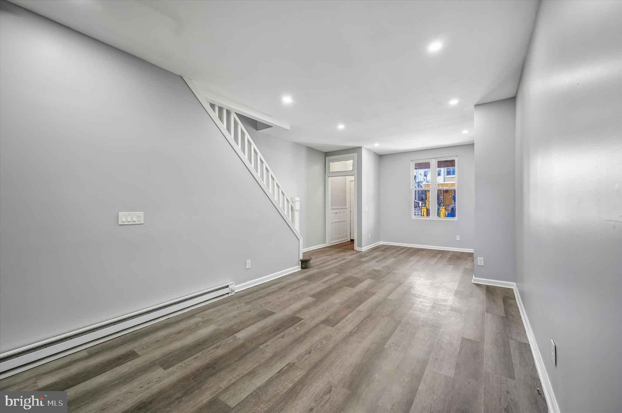 HARROWGATE - Residential