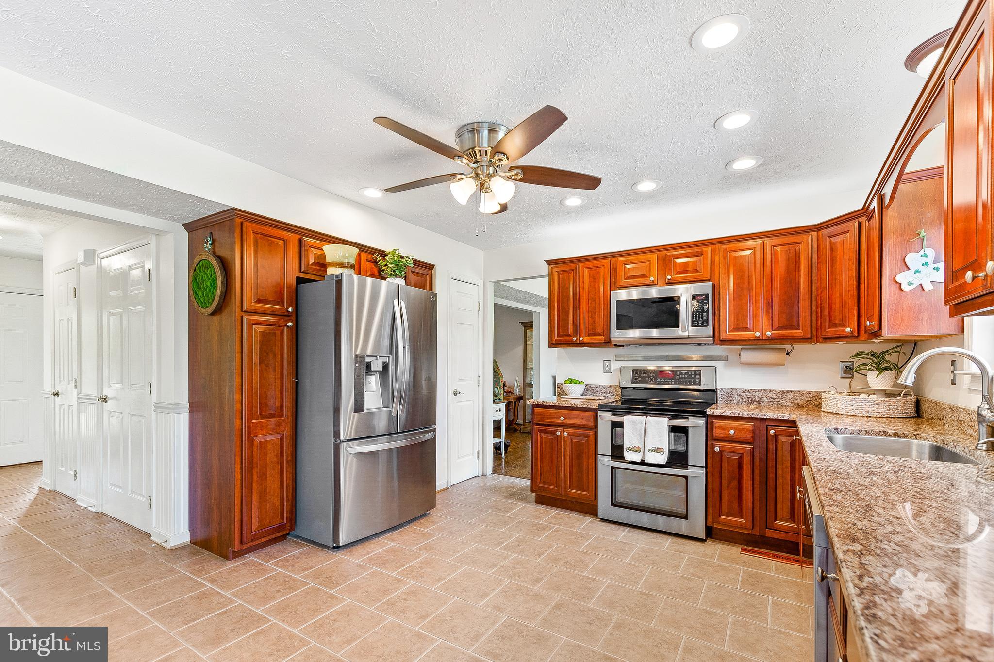 GREEN MANOR ESTATES - Residential