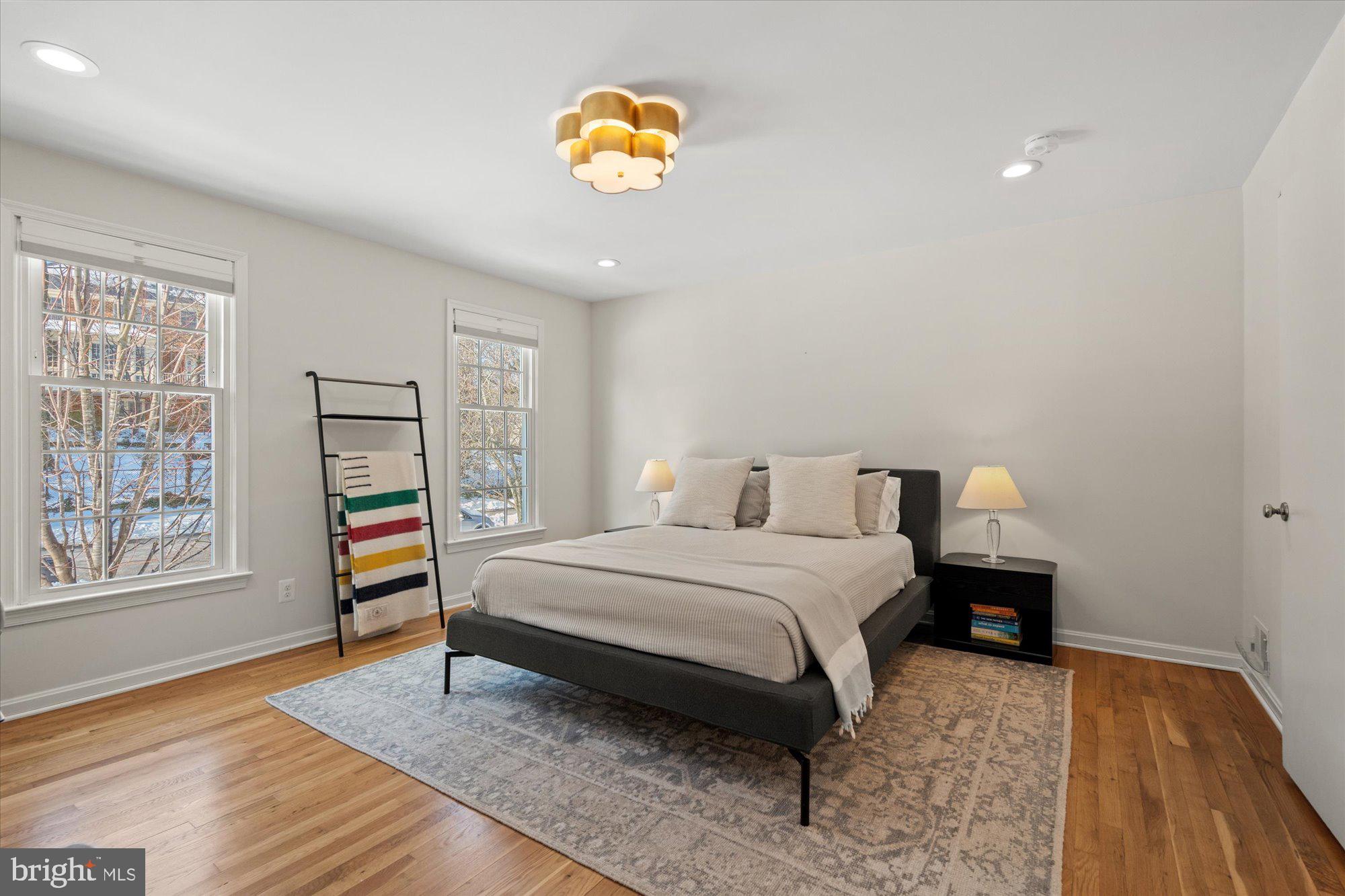 TUCKAHOE - Residential