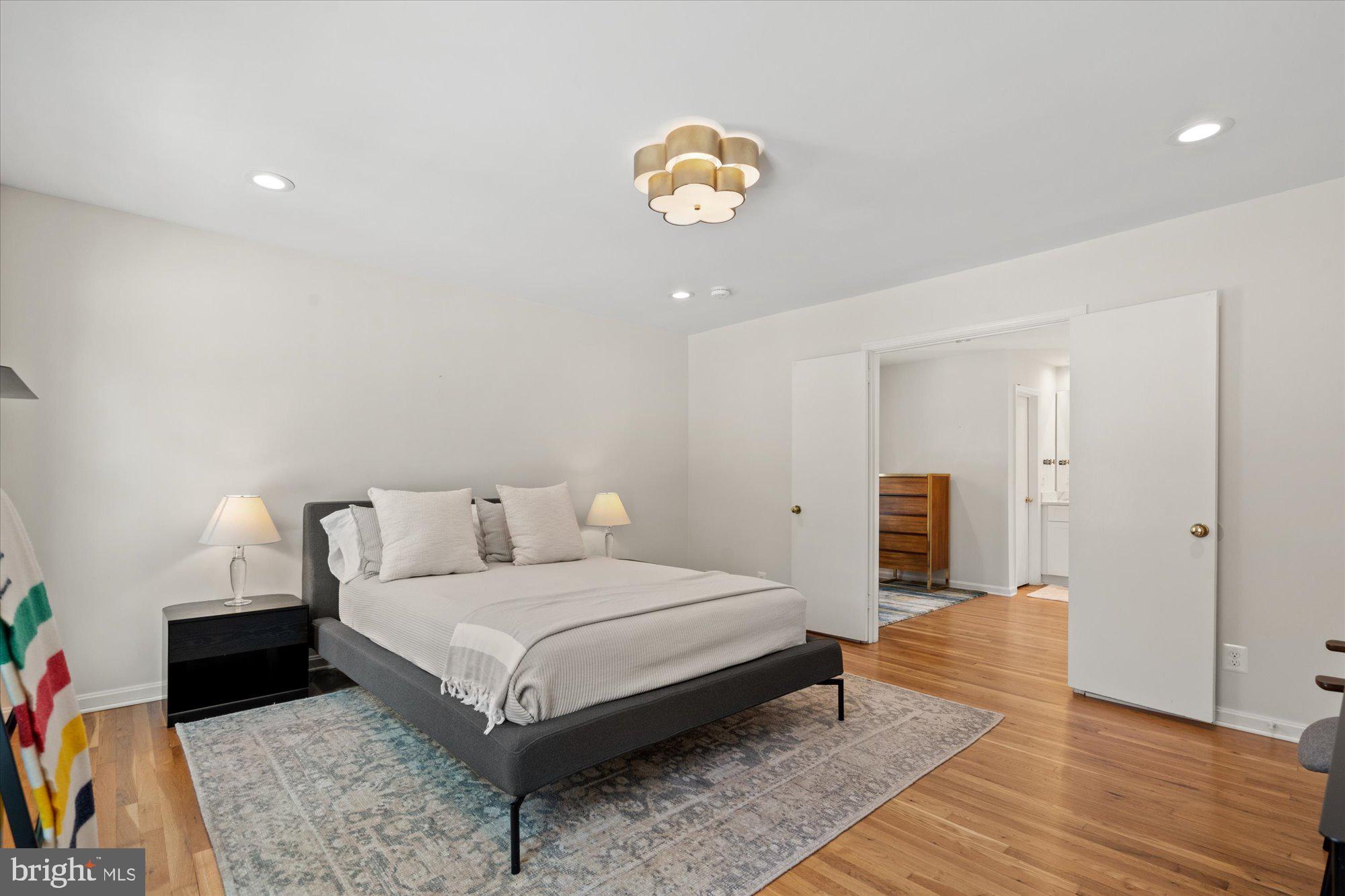 TUCKAHOE - Residential