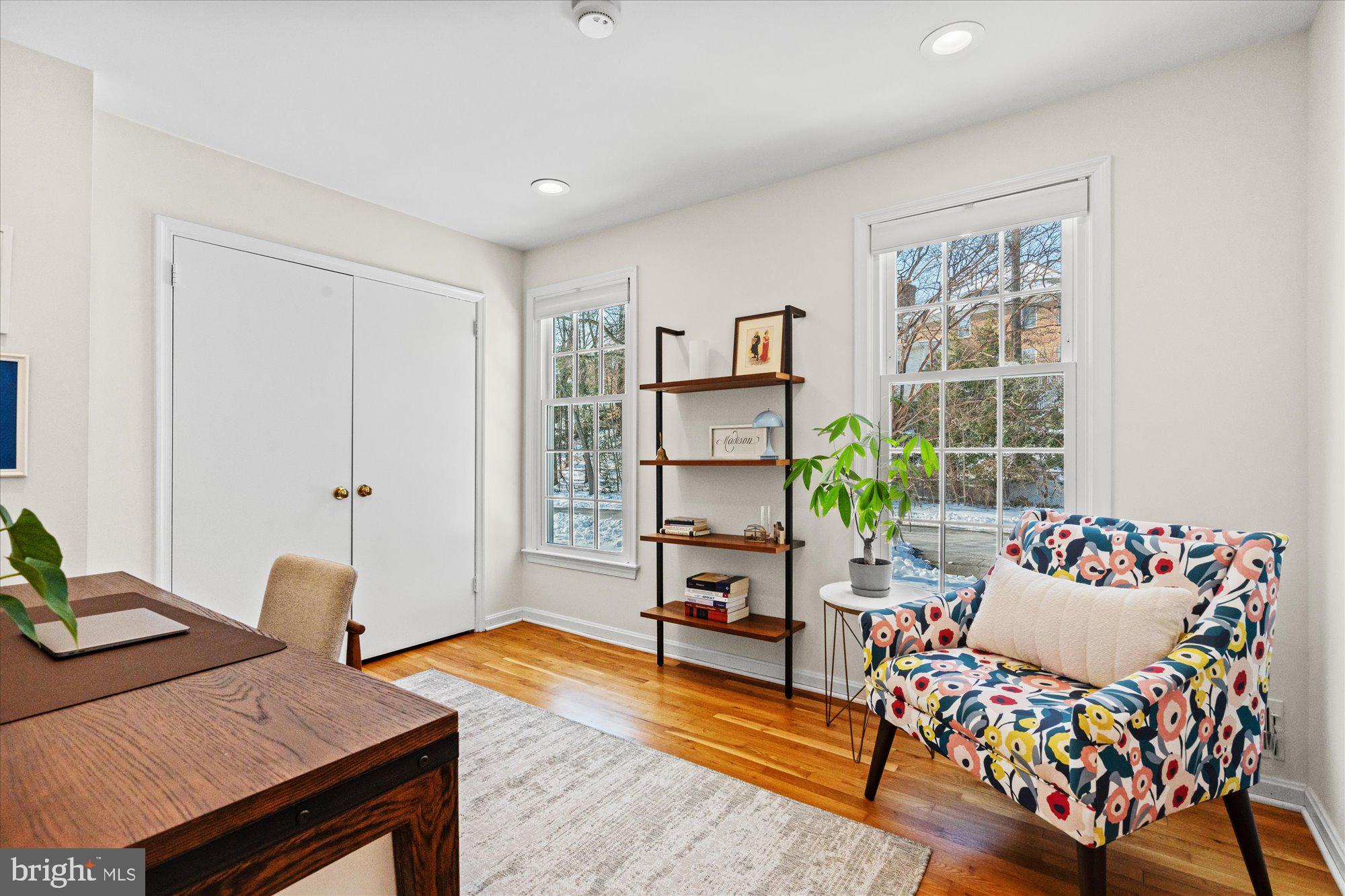 TUCKAHOE - Residential